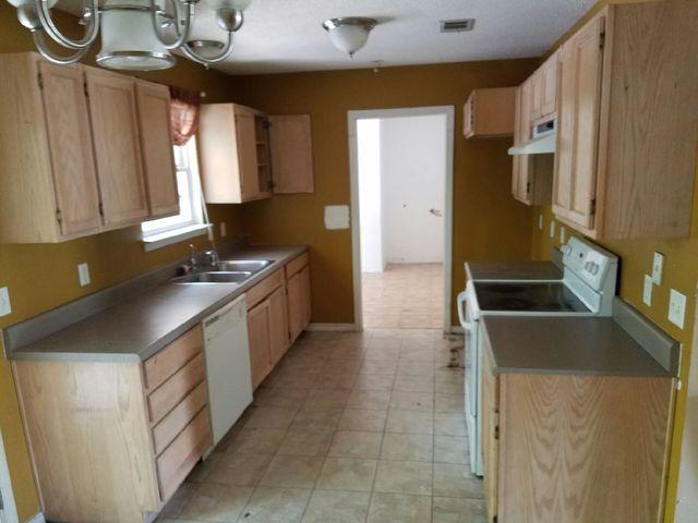 WINDING CREEK ESTATES PH 4 - Residential