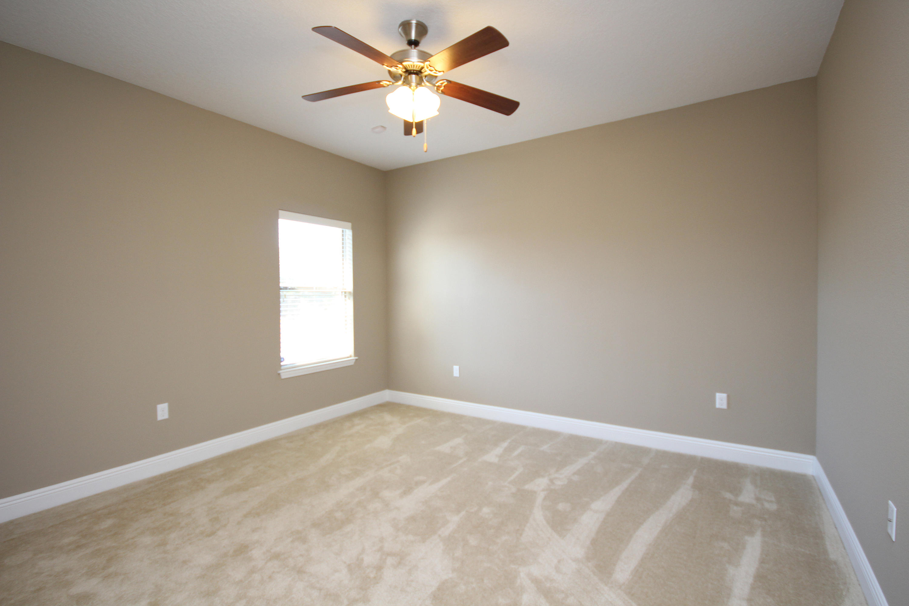 FOX VALLEY - Residential