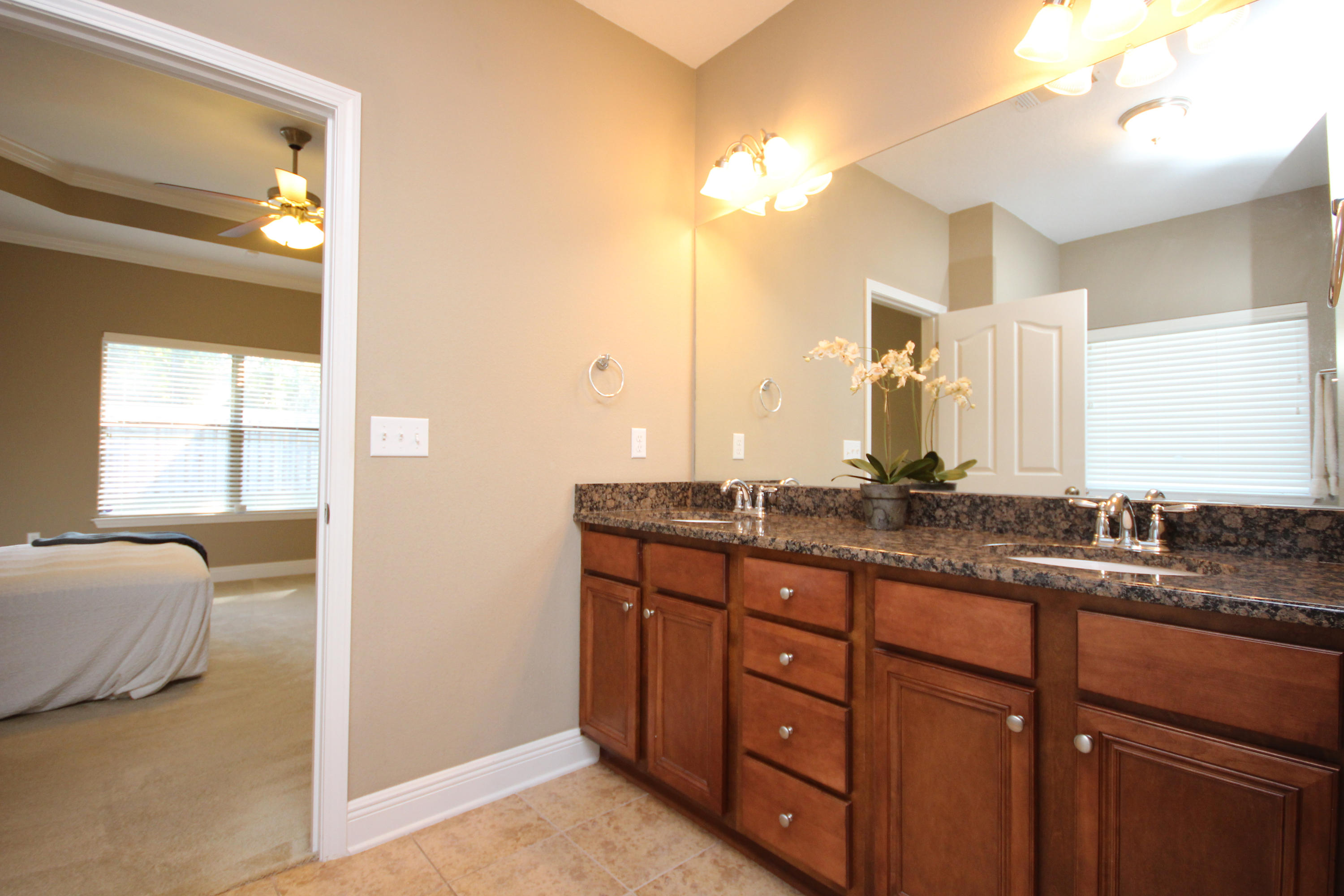 FOX VALLEY - Residential