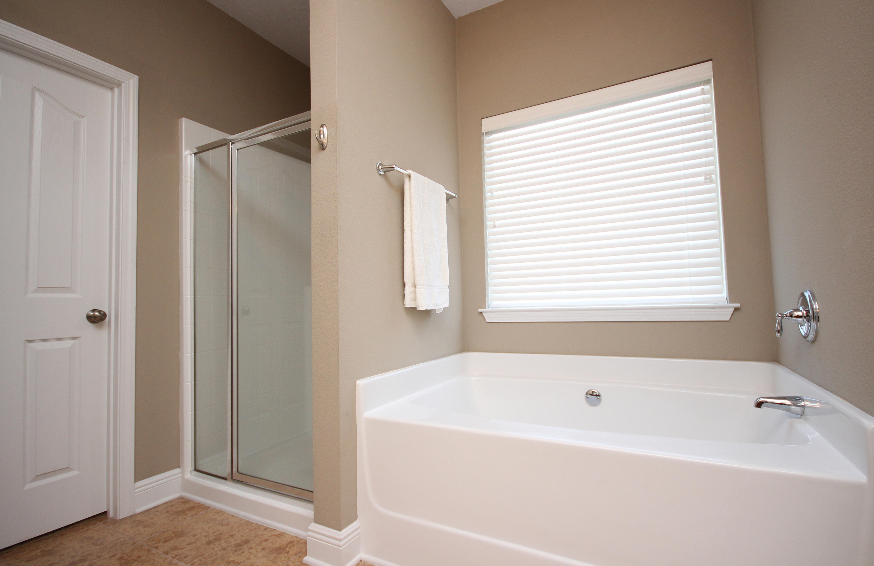 FOX VALLEY - Residential