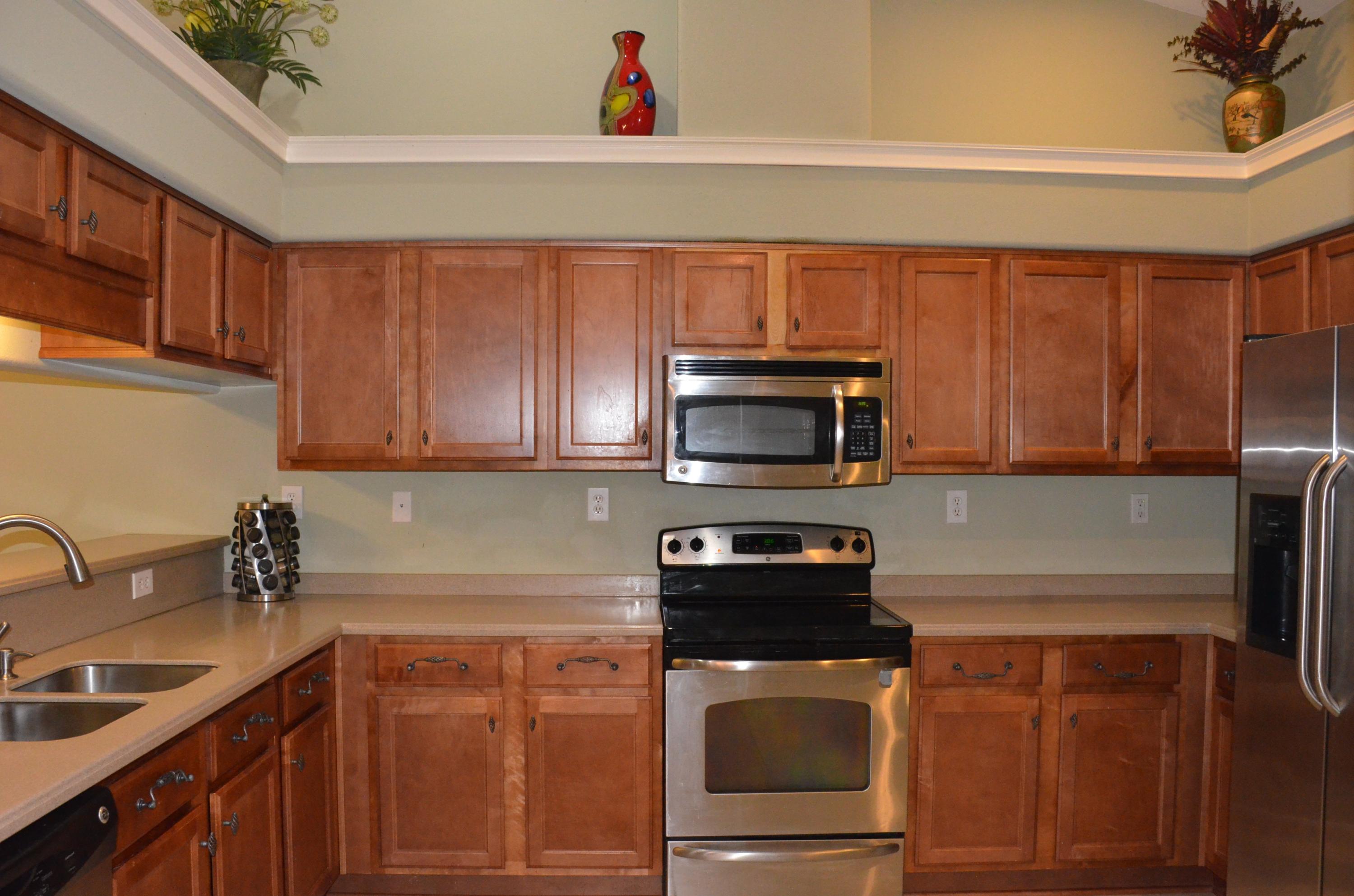 DIAMOND LAKES - Residential