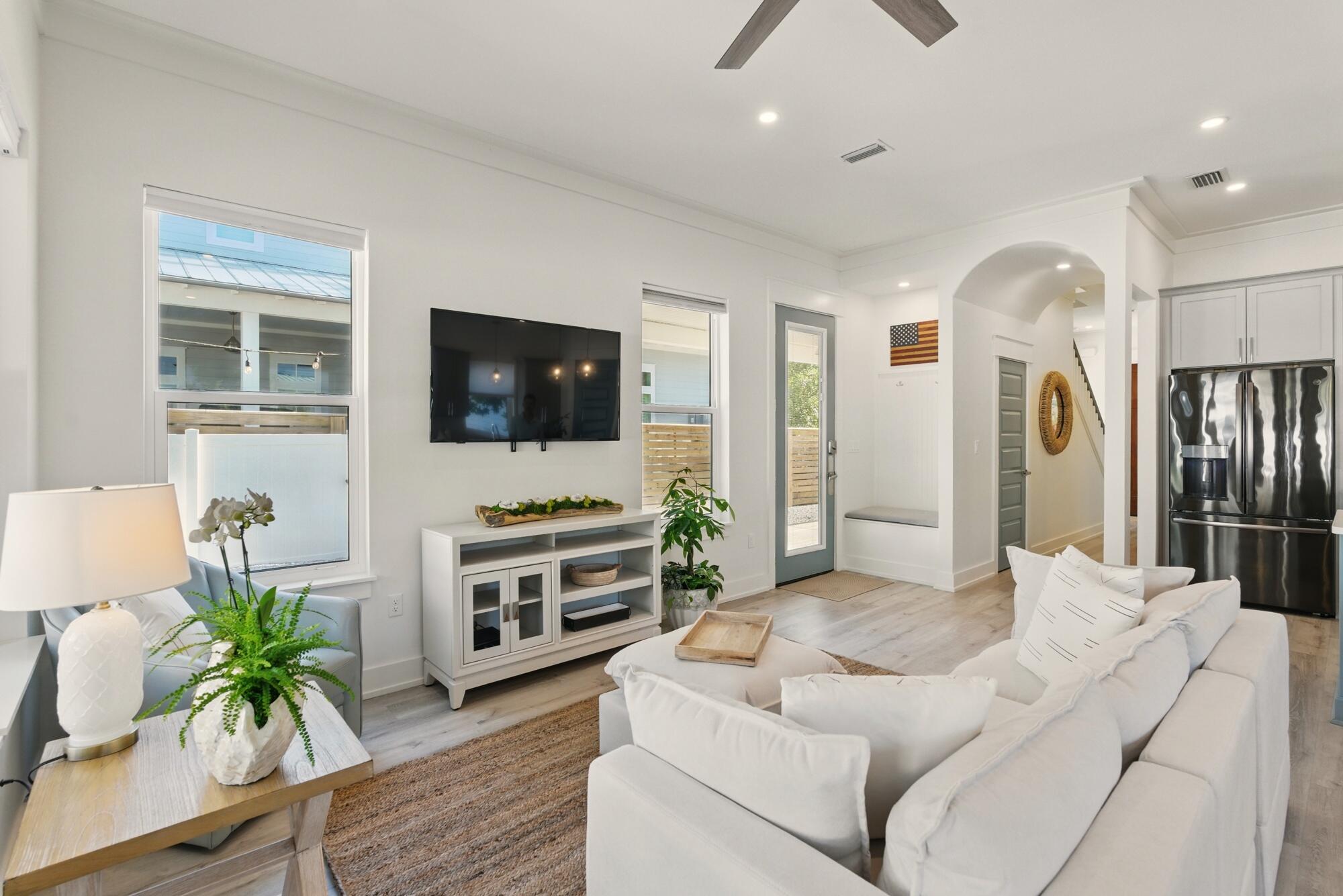 LAKEWOOD OF SEAGROVE BEACH - Residential