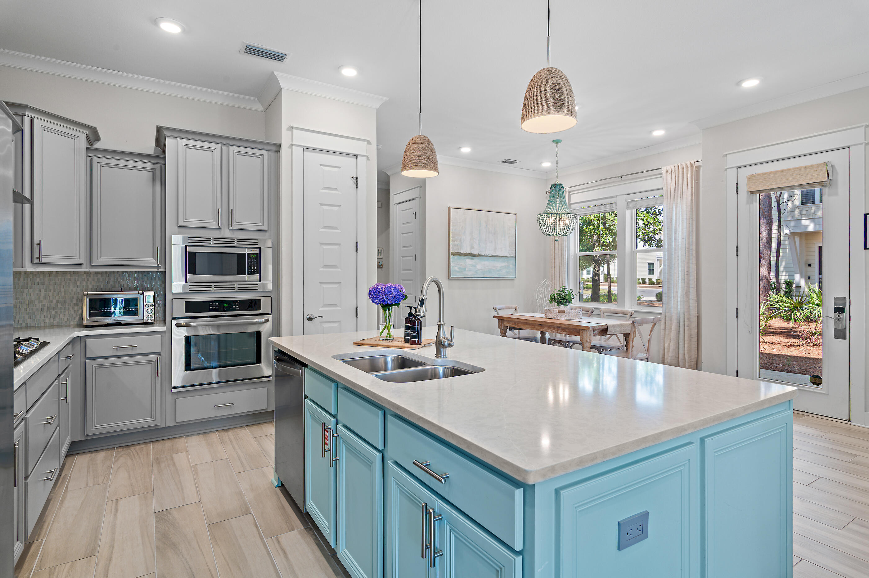 PROMINENCE - Residential
