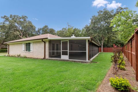 A home in Niceville