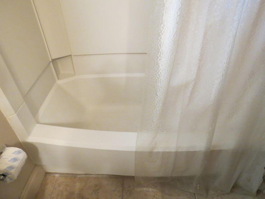 MARINA VILLAS CONDO AT BLUEWATER BAY - Residential Lease