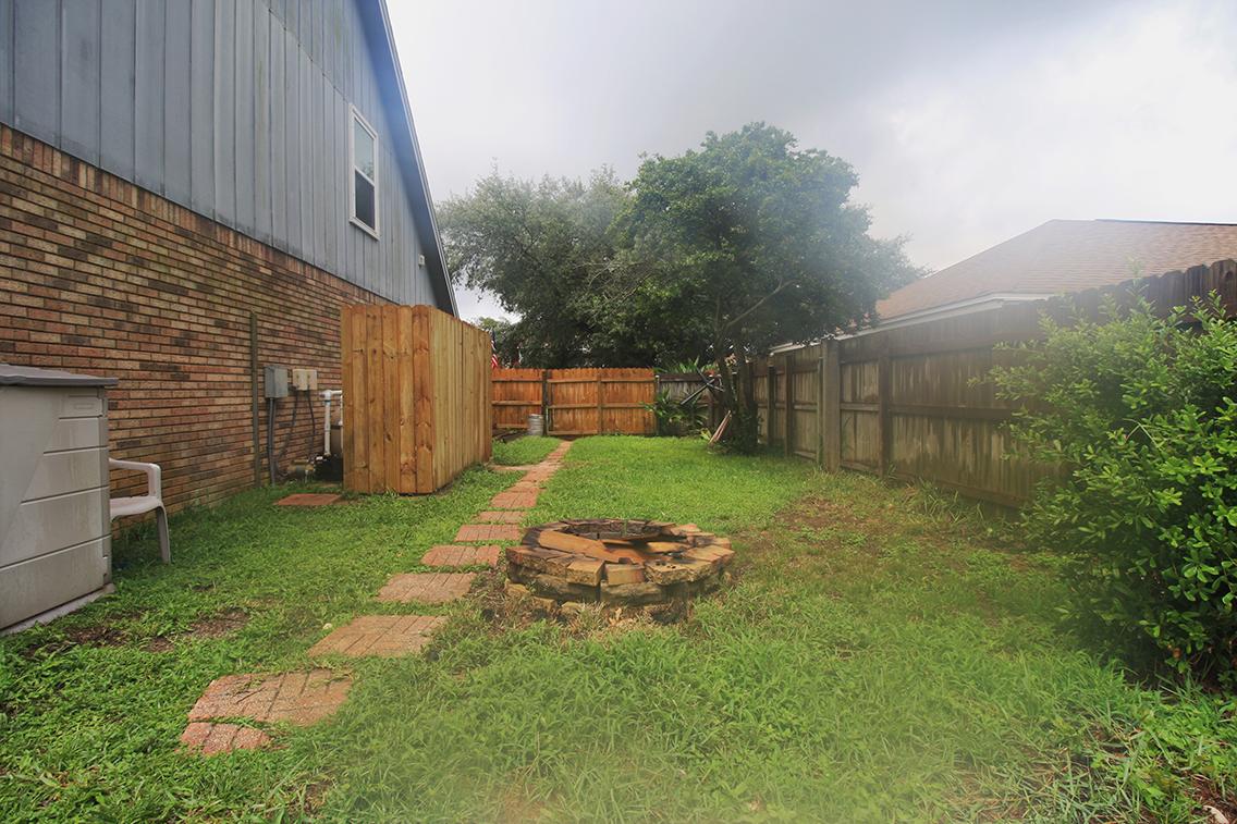 TIMBERLAKE ESTATES 1ST ADDN - Residential