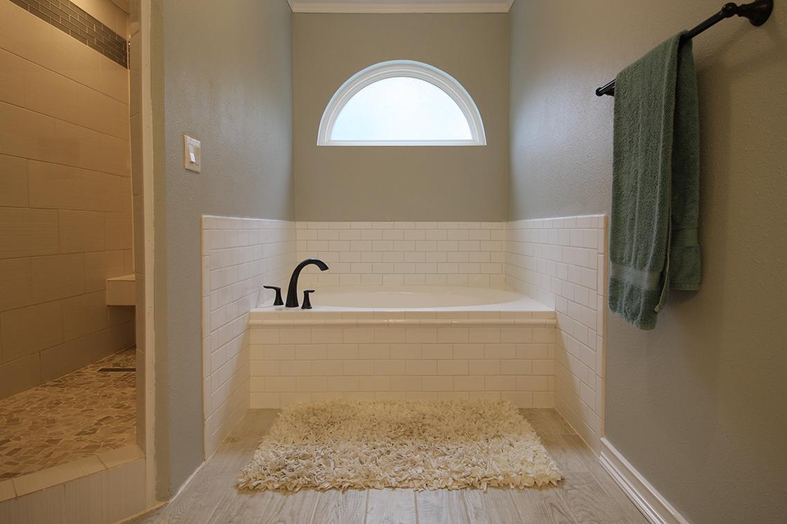 TIMBERLAKE ESTATES 1ST ADDN - Residential