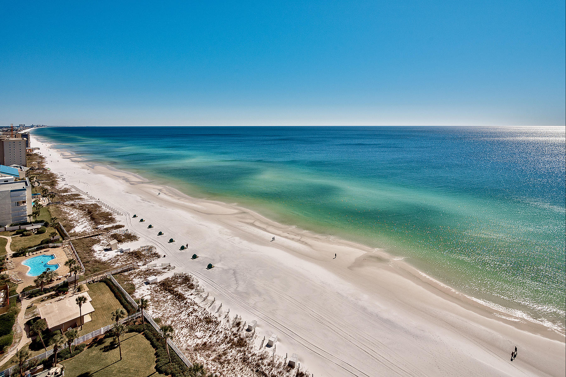 SILVER BEACH TOWERS - Residential