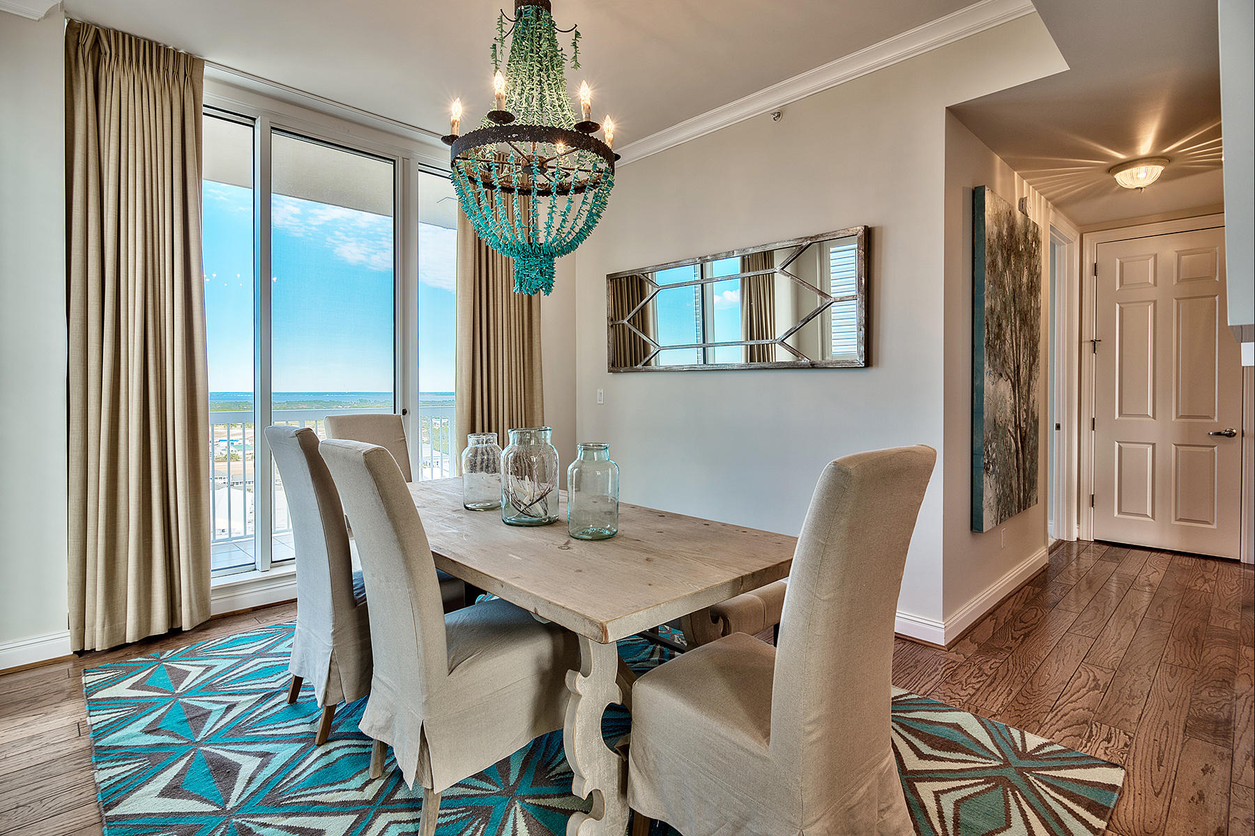 SILVER BEACH TOWERS - Residential