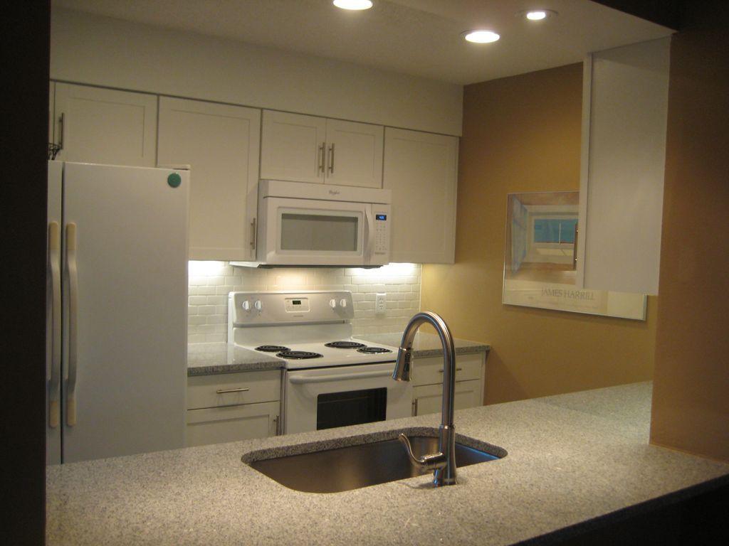 CASSINE GARDEN TOWNHOMES - Residential