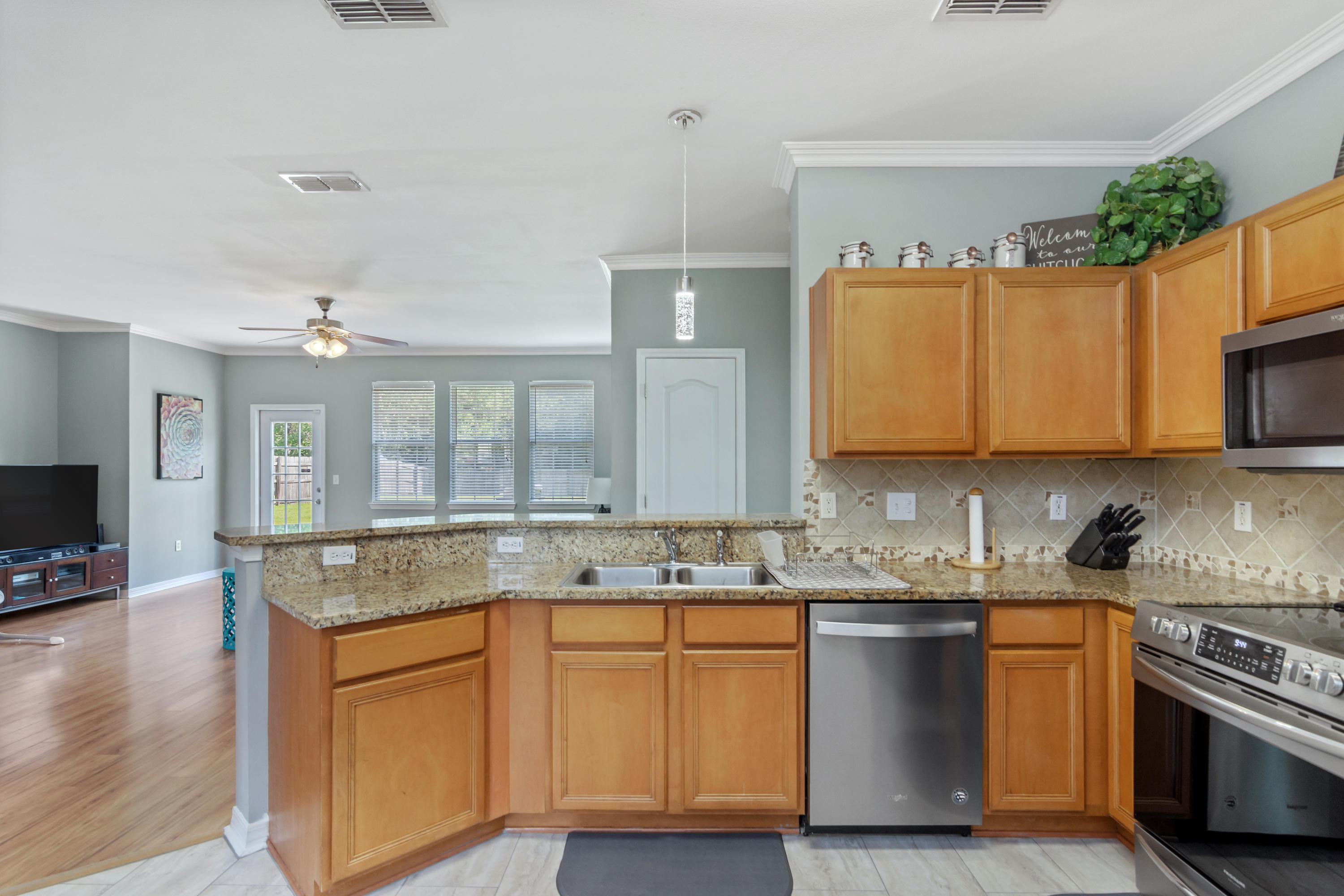 SANDY RIDGE ESTATES - Residential