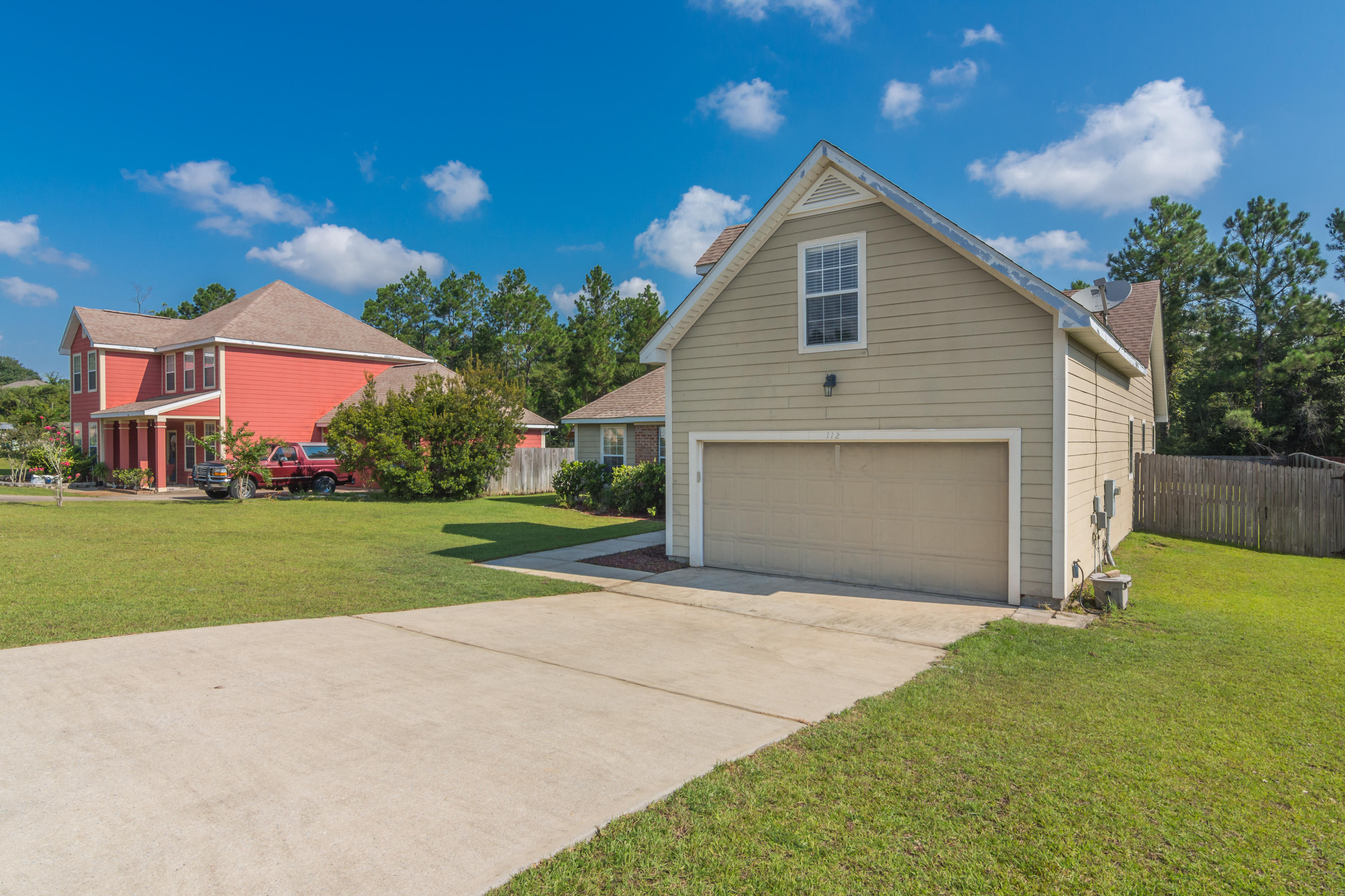 SANDY RIDGE ESTATES - Residential