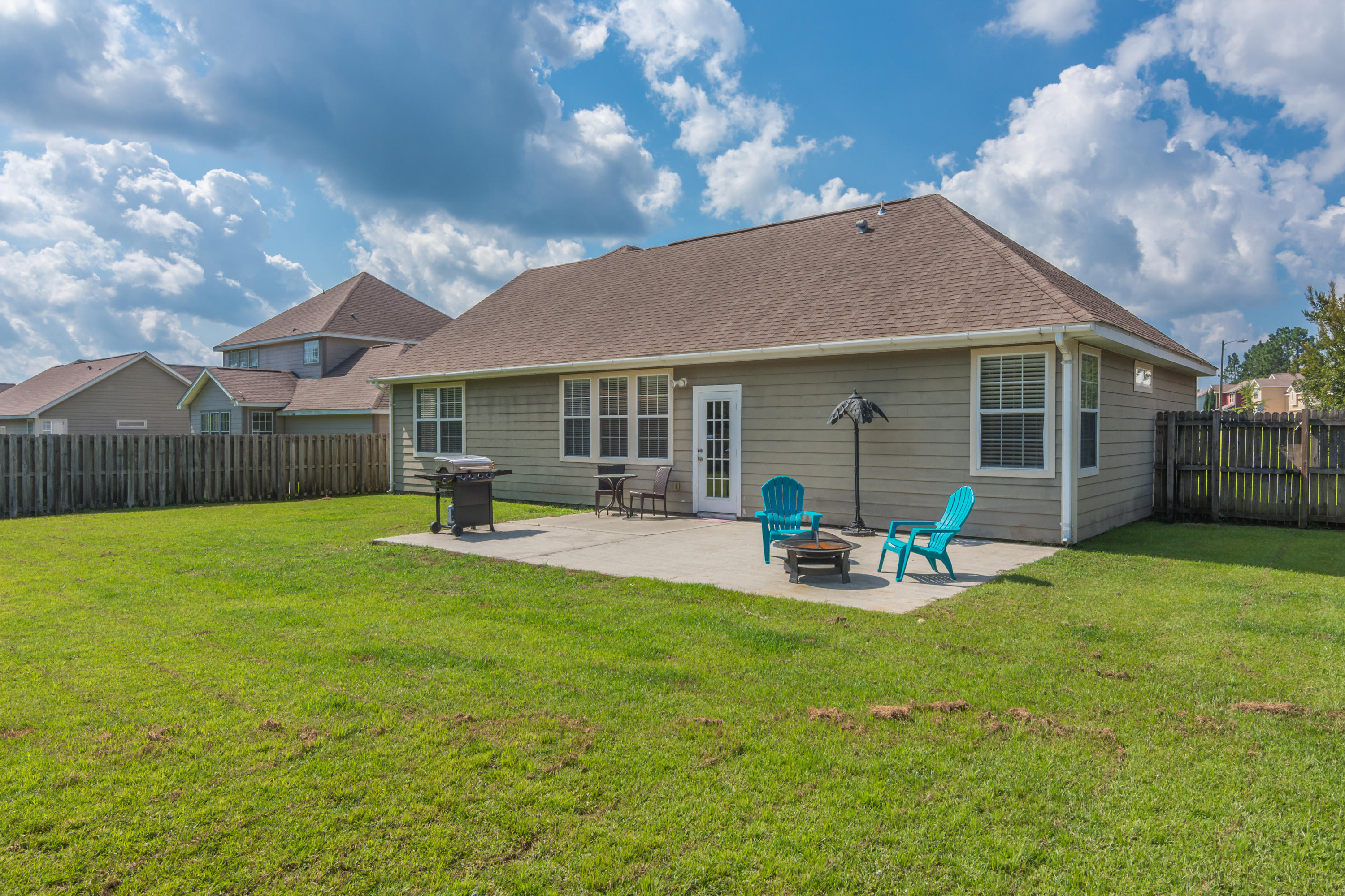 SANDY RIDGE ESTATES - Residential