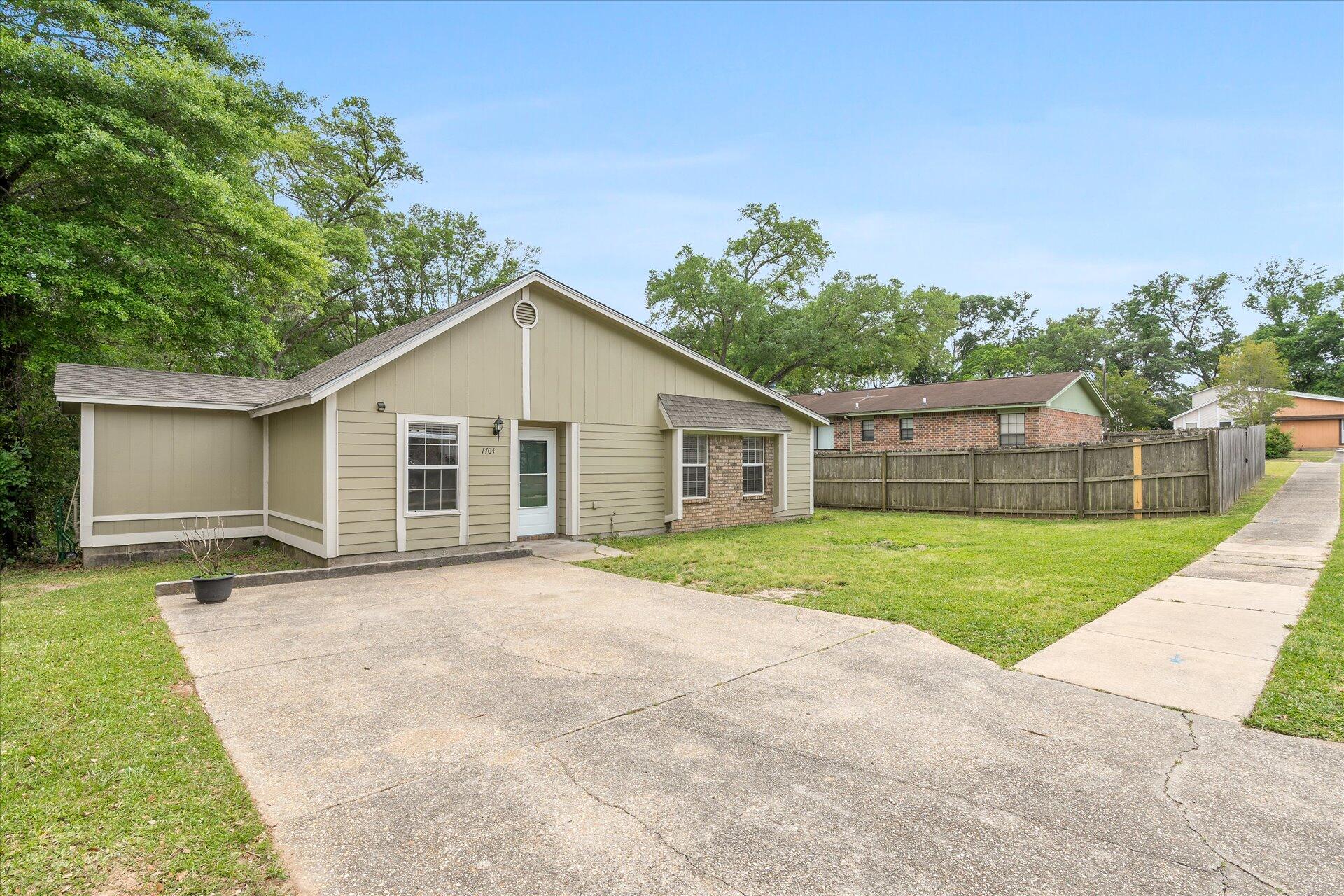 BROOK MEADOWS - Residential