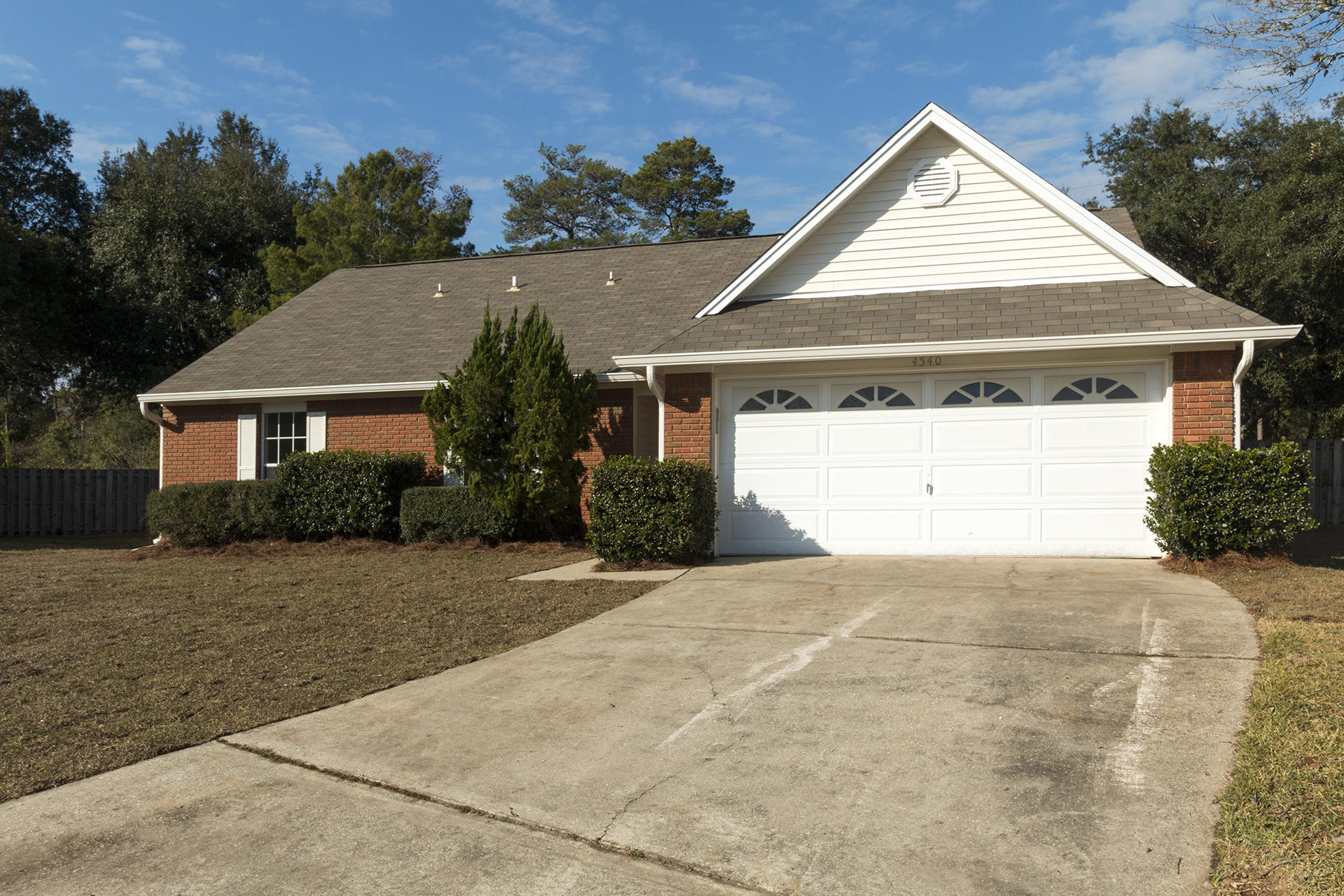 PARKWOOD LANE BLUEWATER BAY - Residential