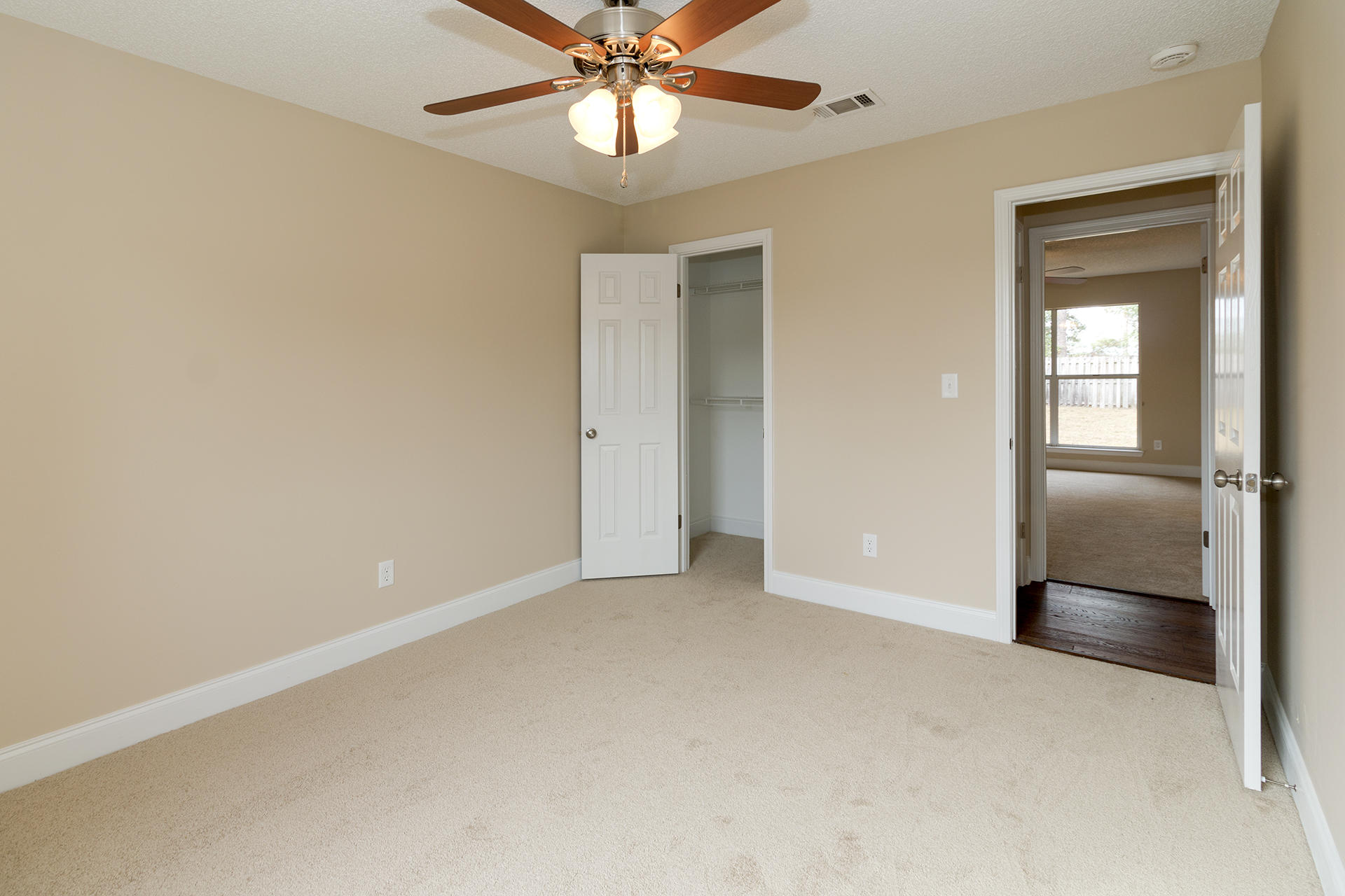 PARKWOOD LANE BLUEWATER BAY - Residential