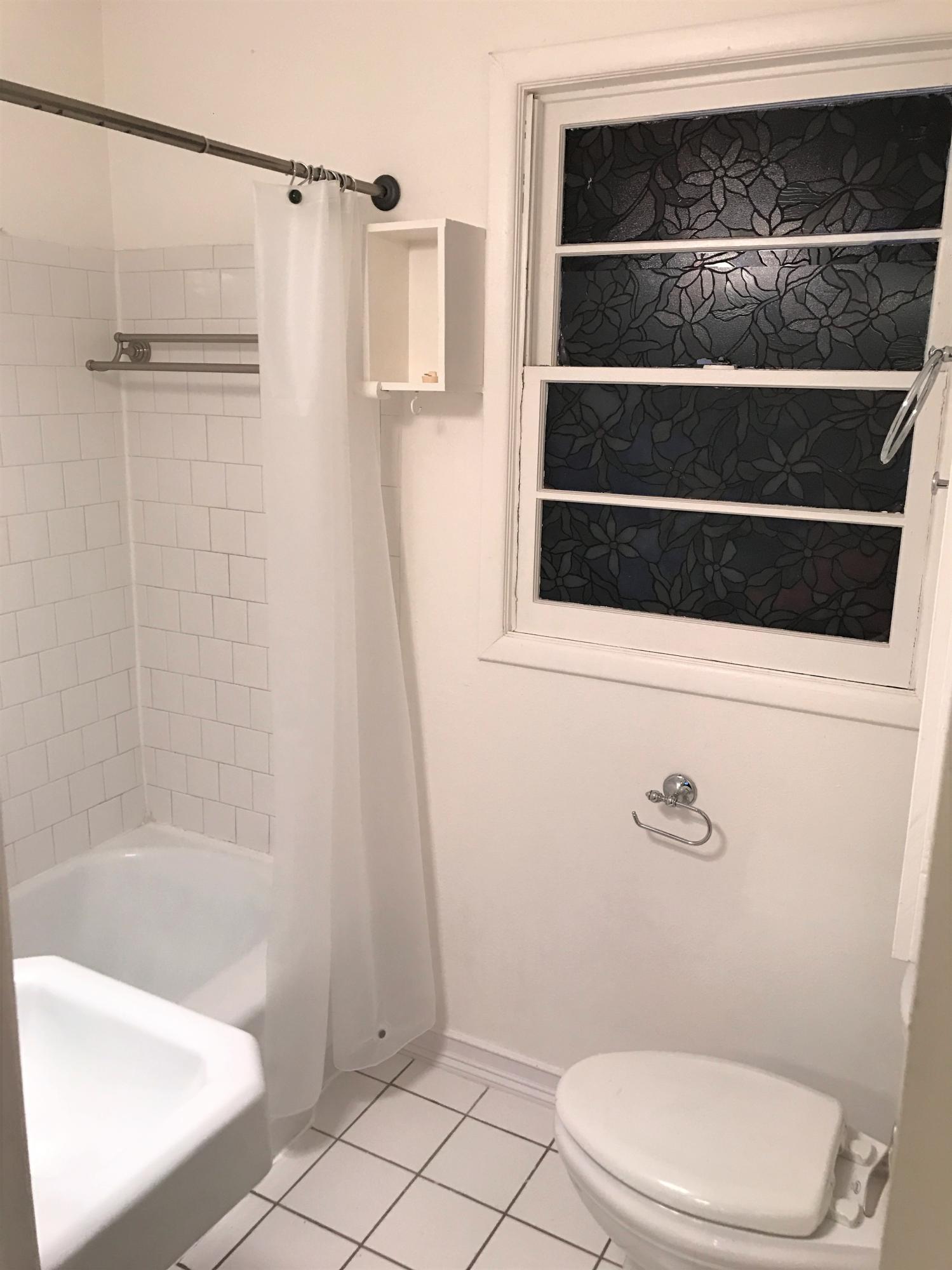 ELLIOTTS POINT RESUB - Residential Lease