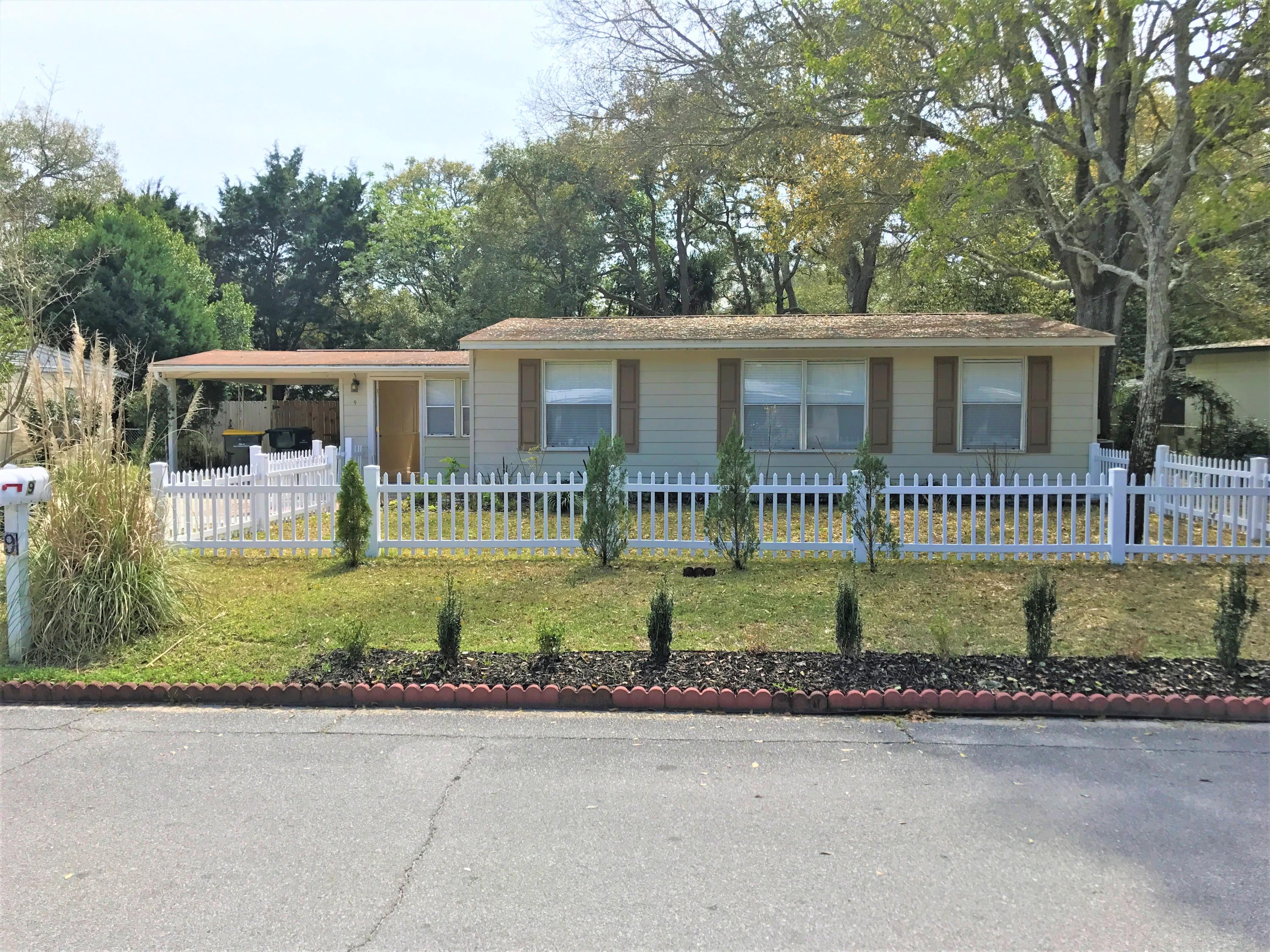 ELLIOTTS POINT RESUB - Residential Lease