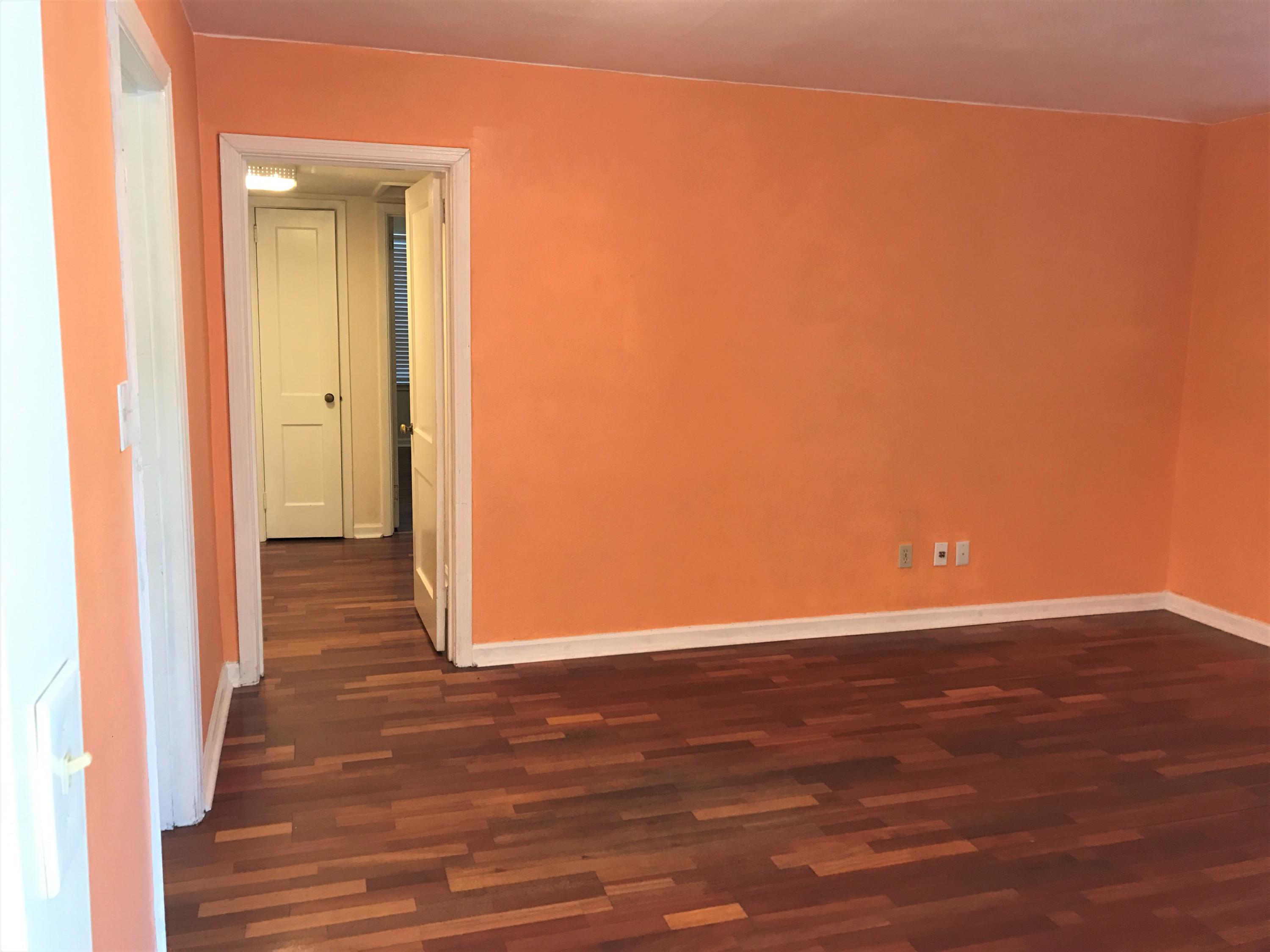 ELLIOTTS POINT RESUB - Residential Lease