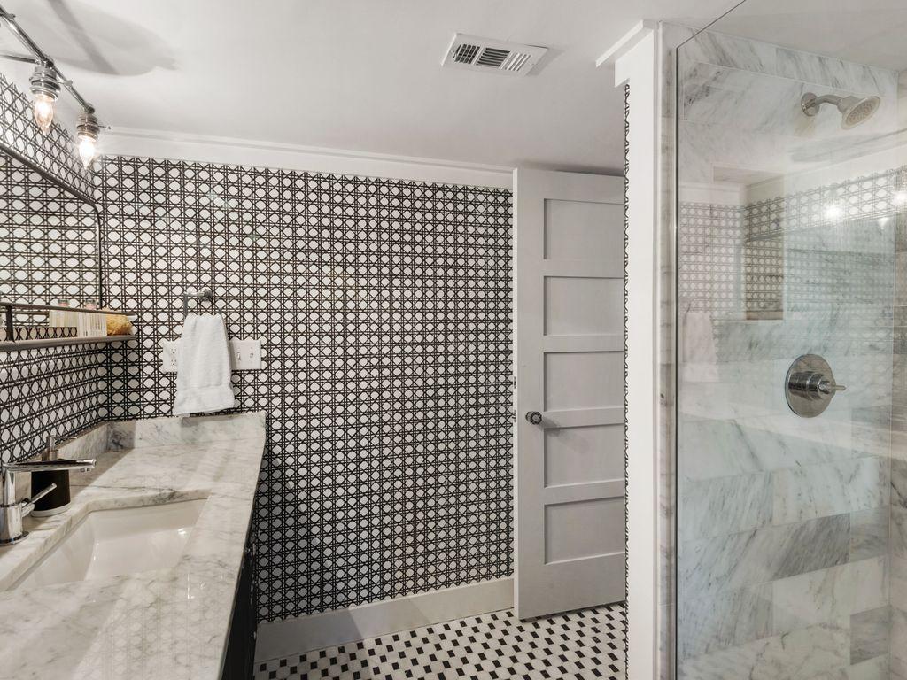 Old Seagrove 5th addition - Residential