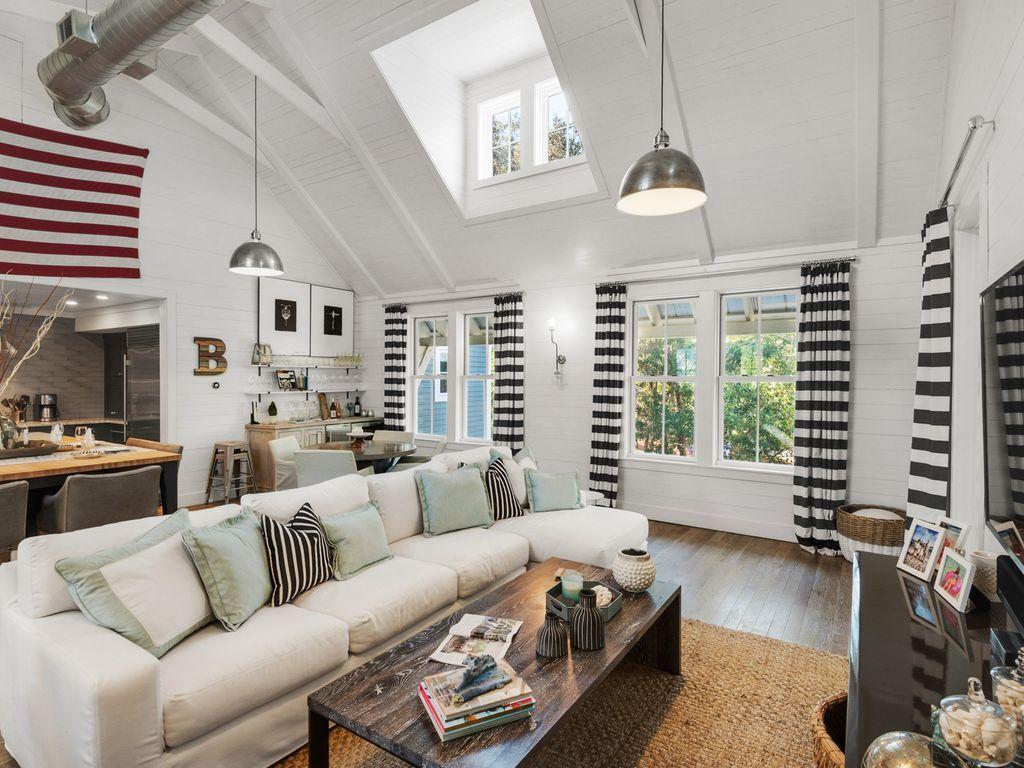 Old Seagrove 5th addition - Residential