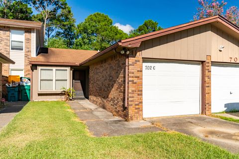 A home in Fort Walton Beach