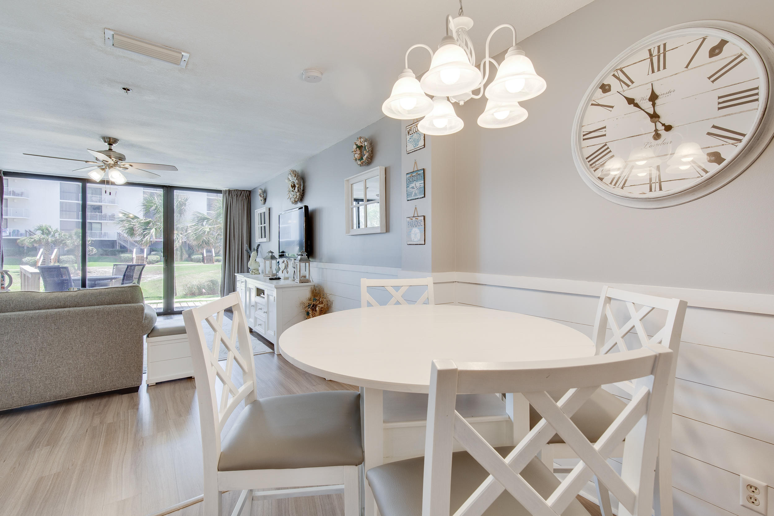 MAINSAIL CONDO PH 5 - Residential