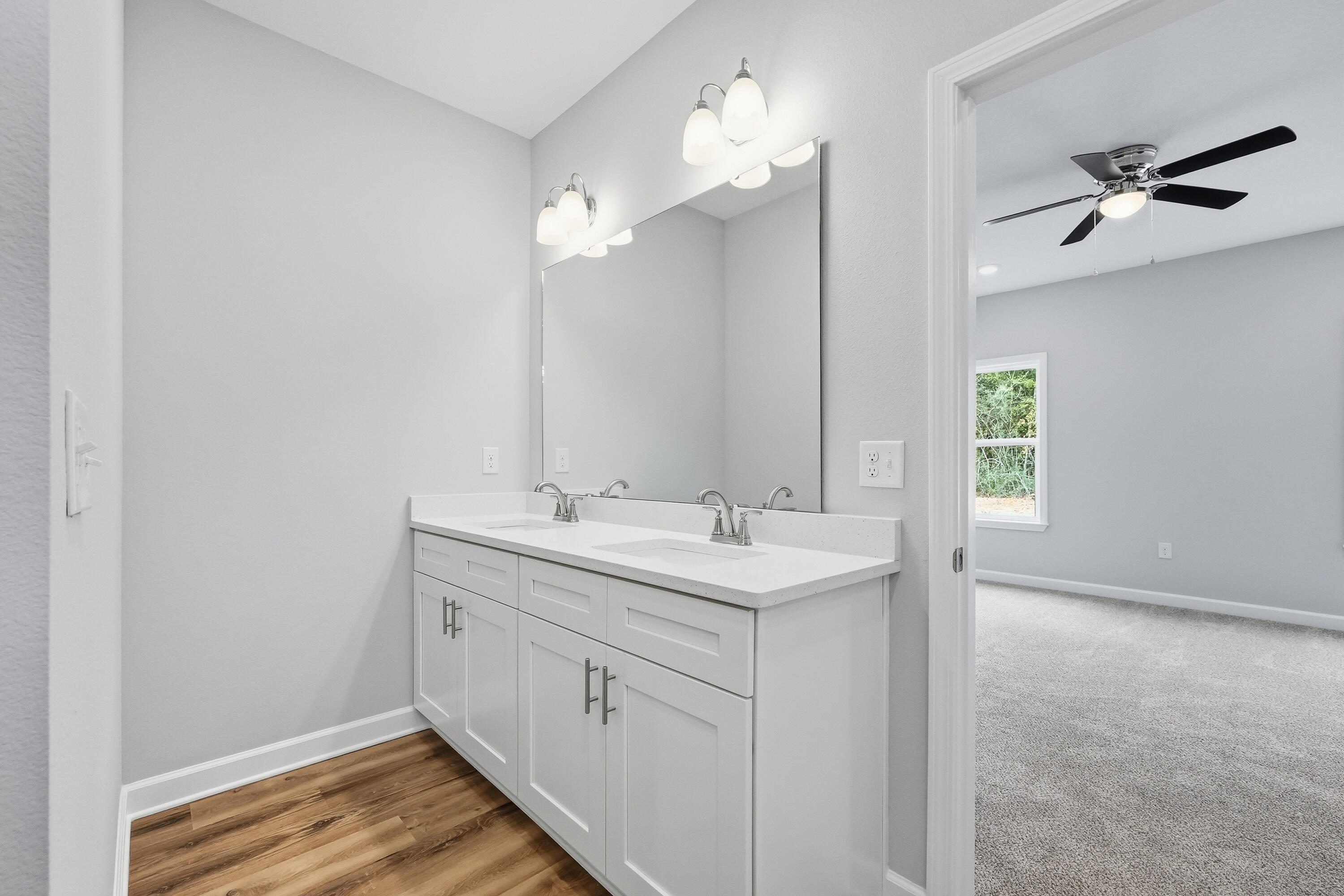 SOUTHERN CHARM - Residential