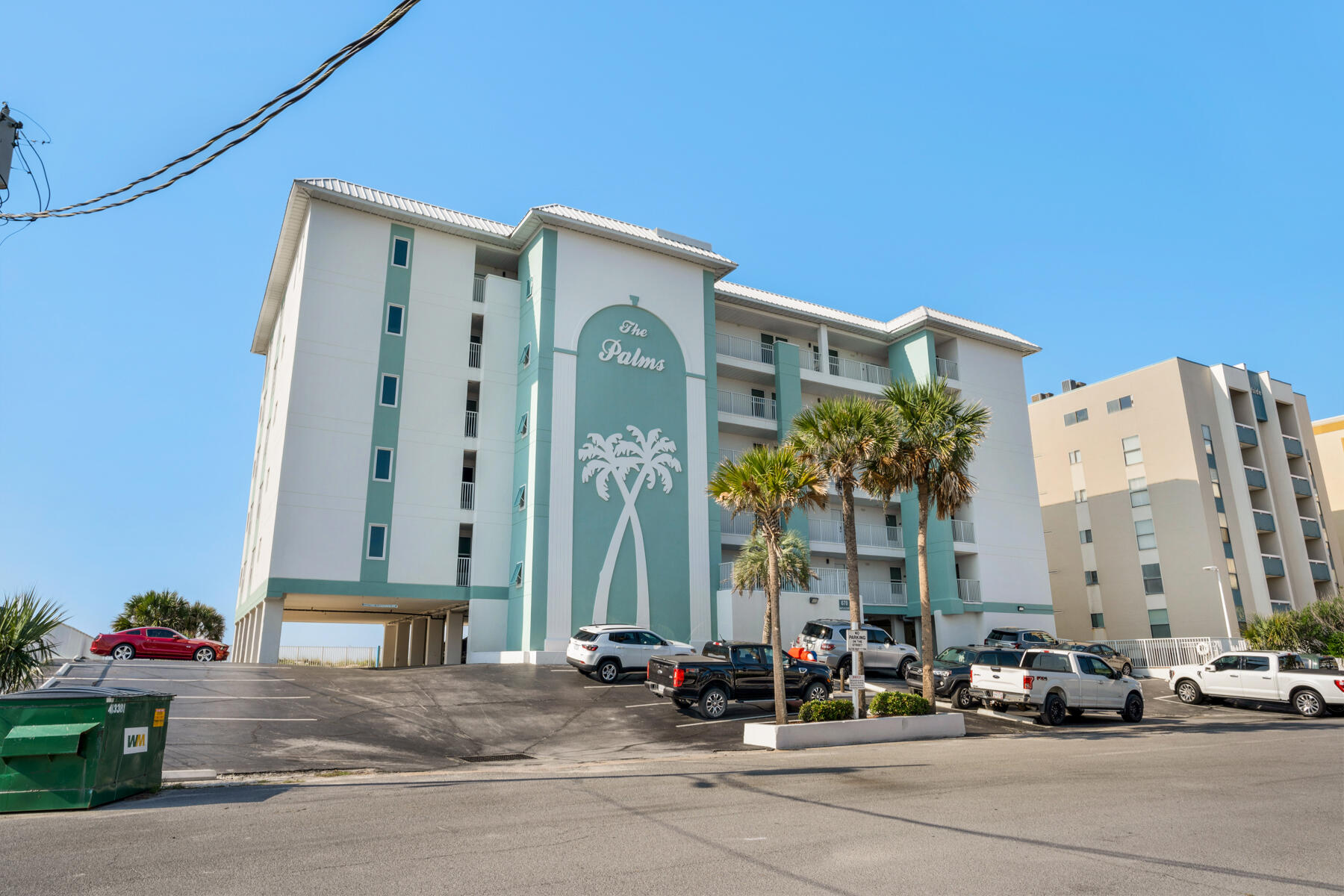 PALMS CONDO - Residential