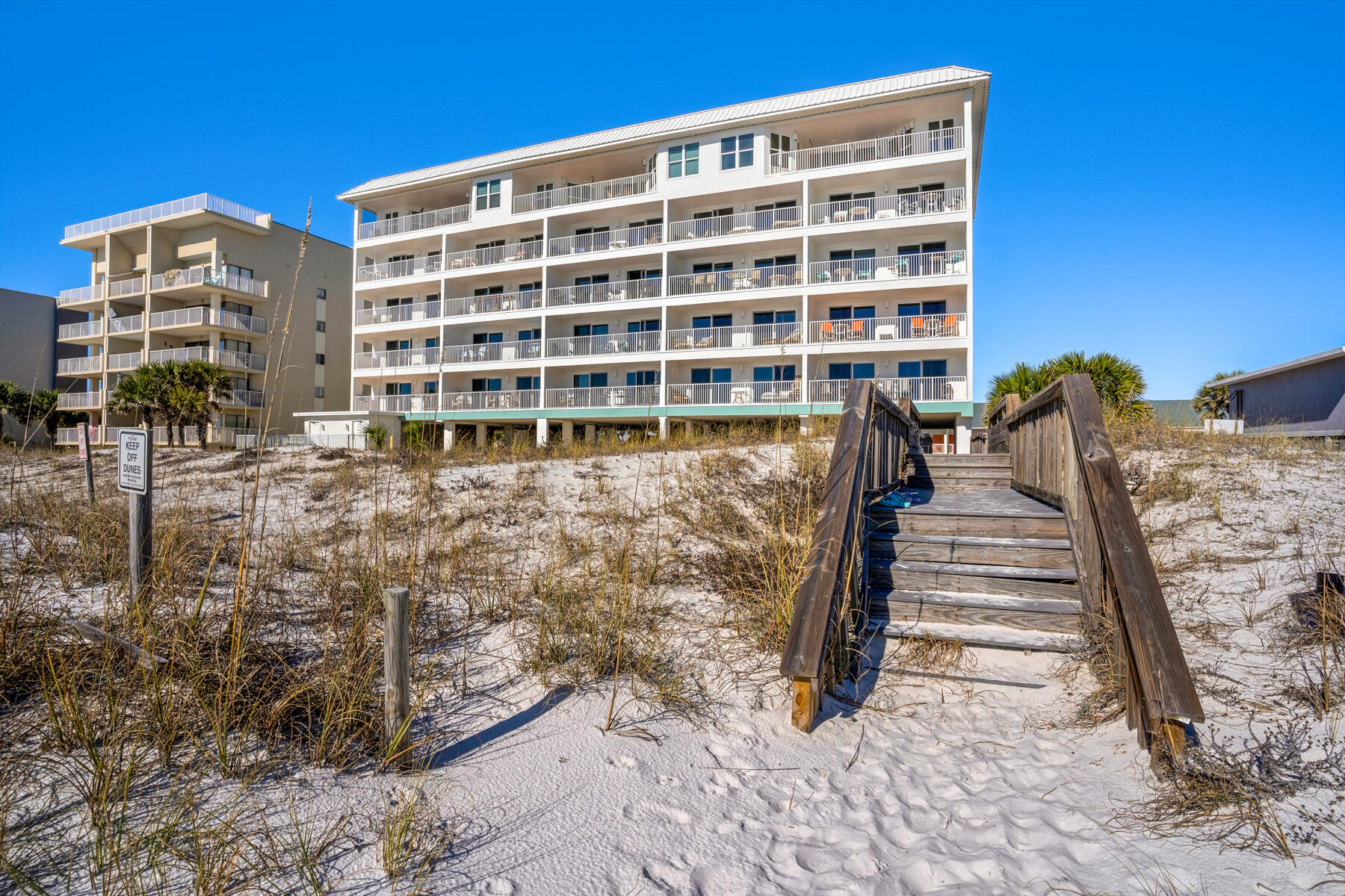 PALMS CONDO - Residential