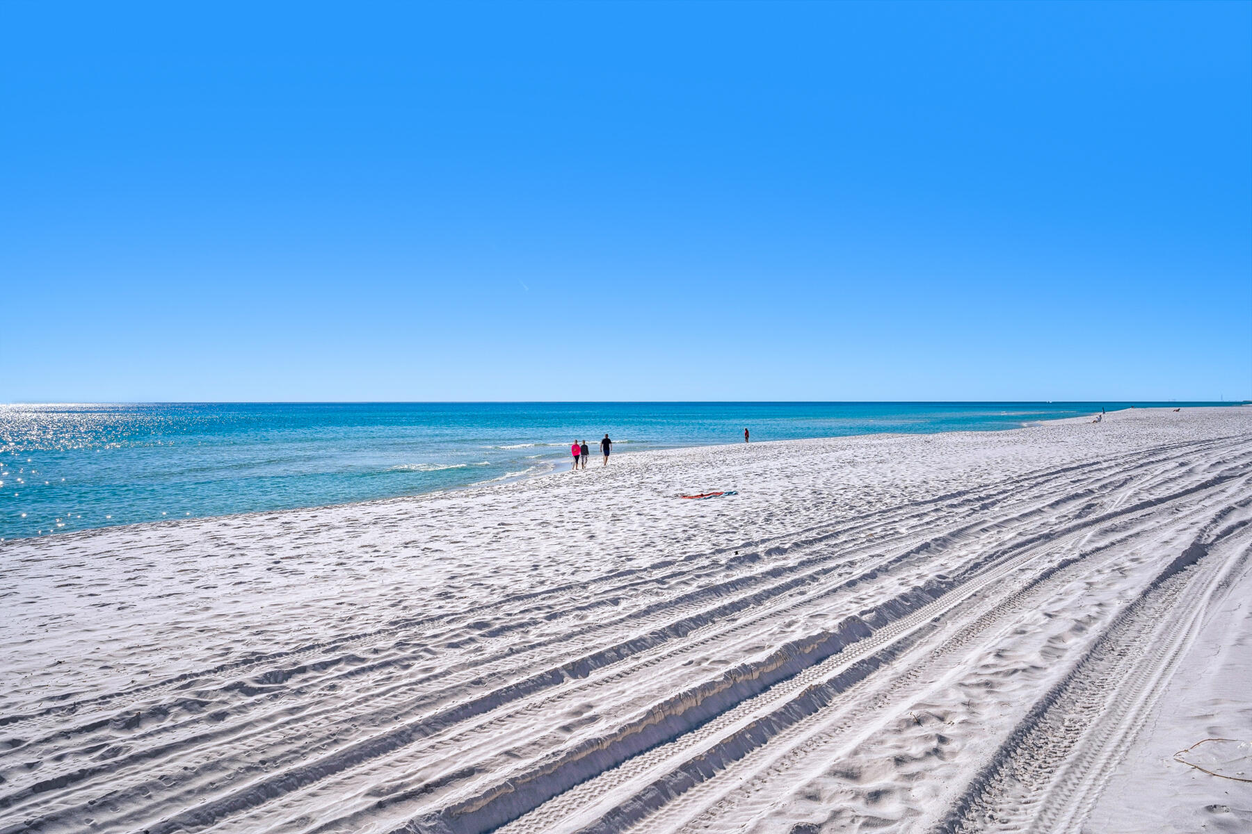 PALMS CONDO - Residential