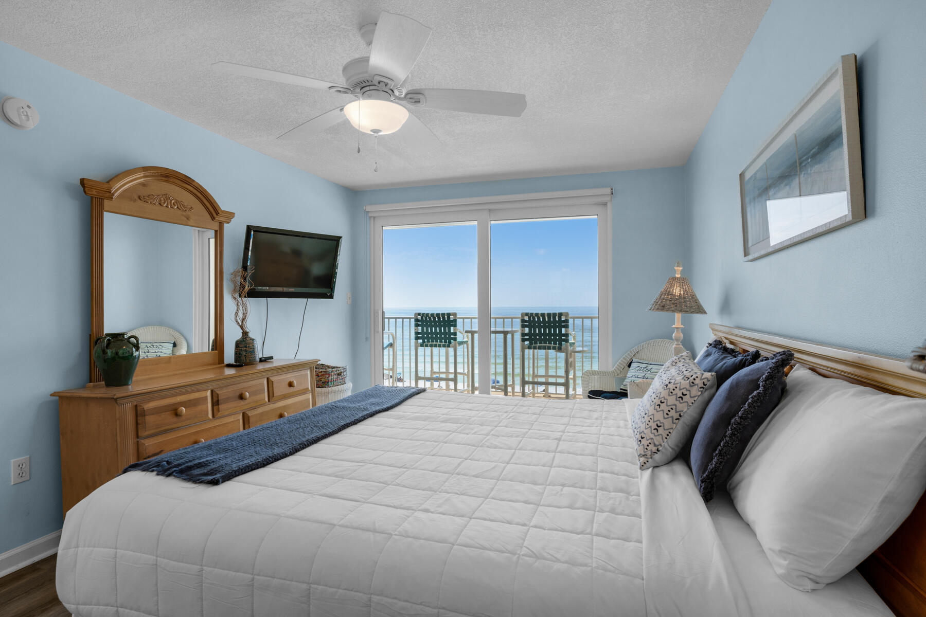 PALMS CONDO - Residential