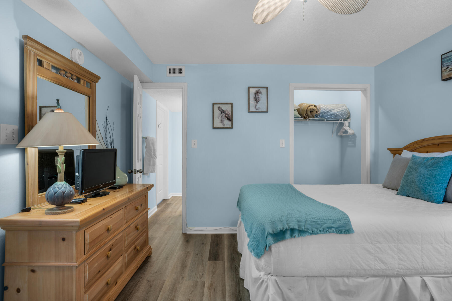 PALMS CONDO - Residential