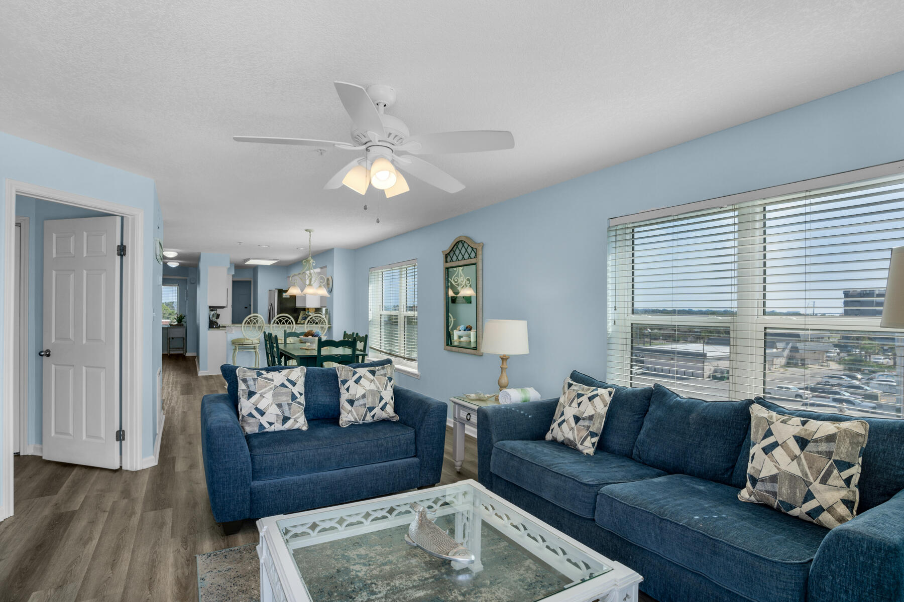 PALMS CONDO - Residential