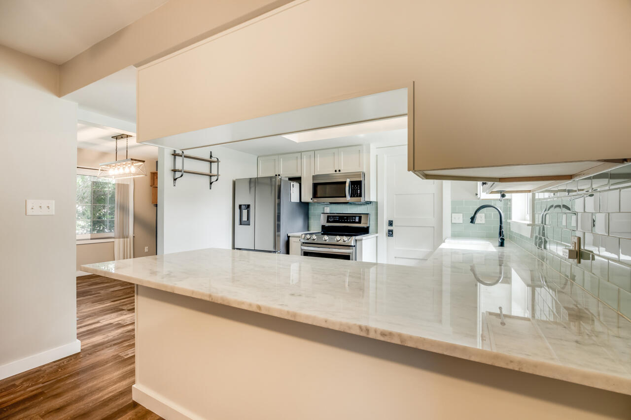 OAK TREE PARK - Residential