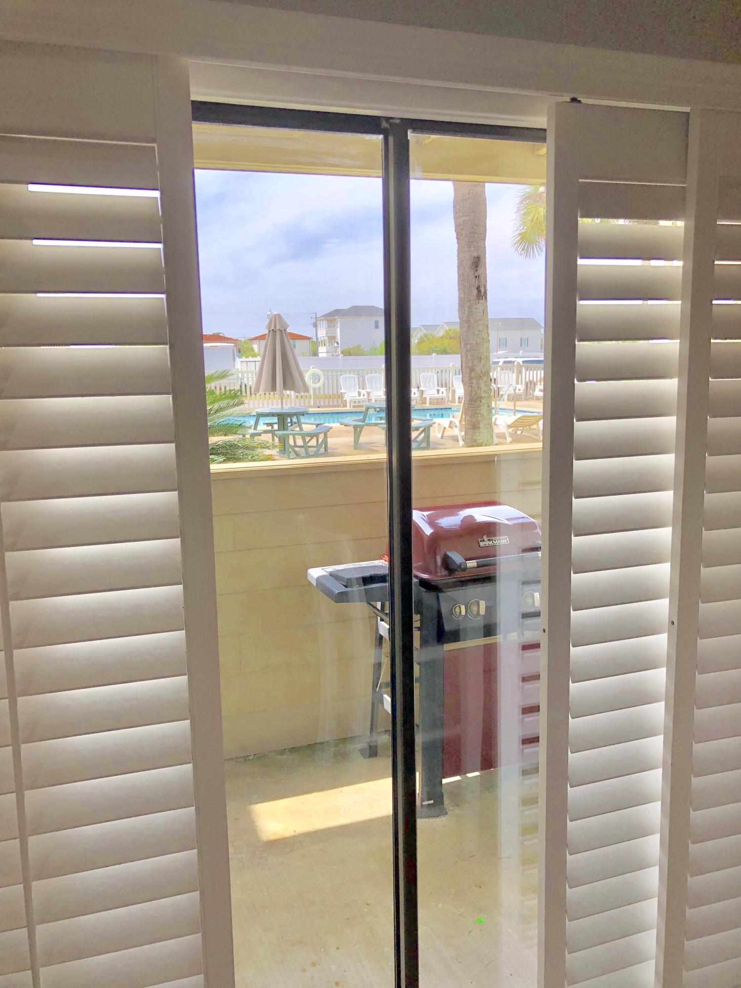 CROSS CREEK CLUB CONDO - Residential