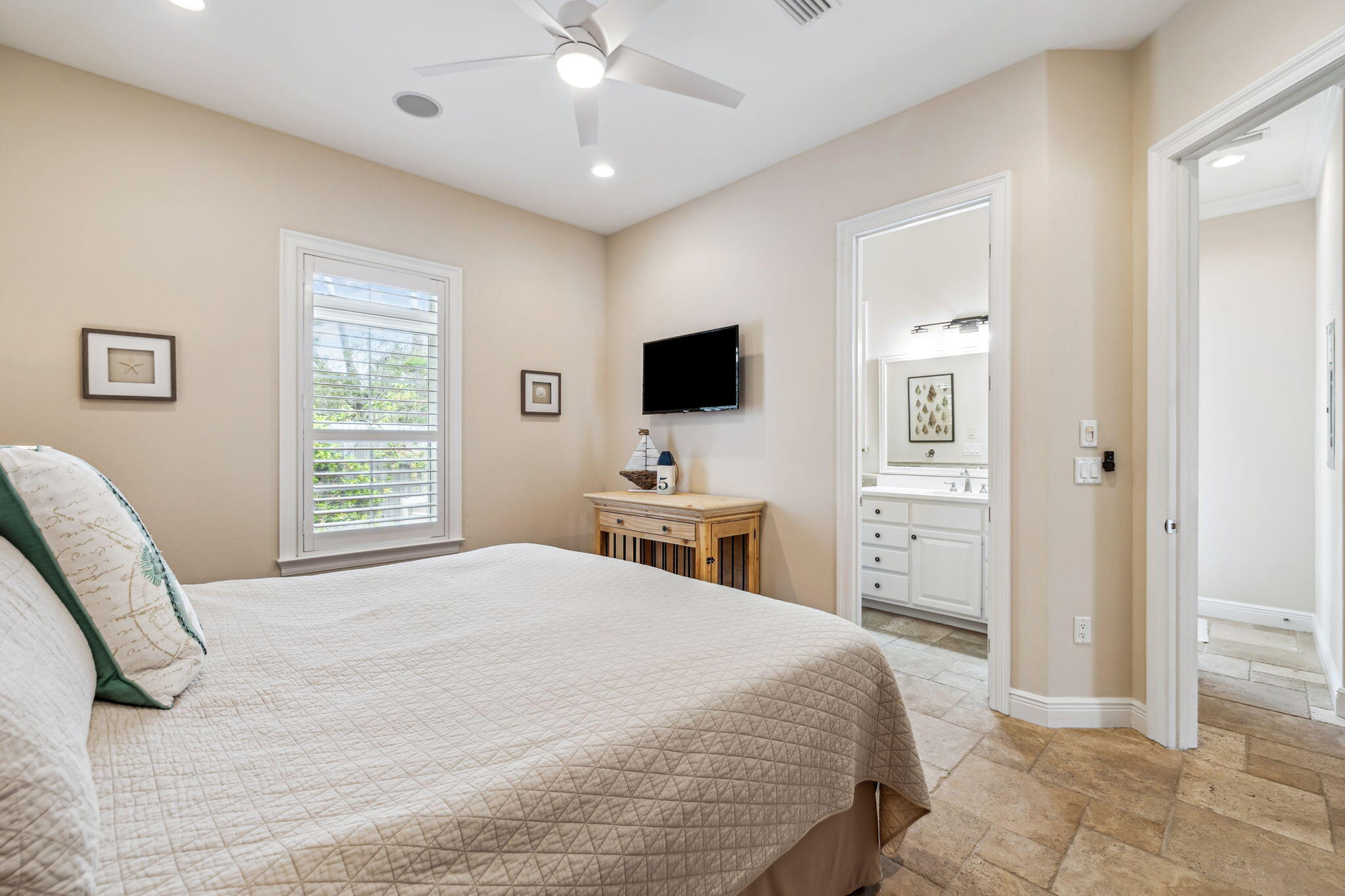 CASSINE VILLAGE - Residential