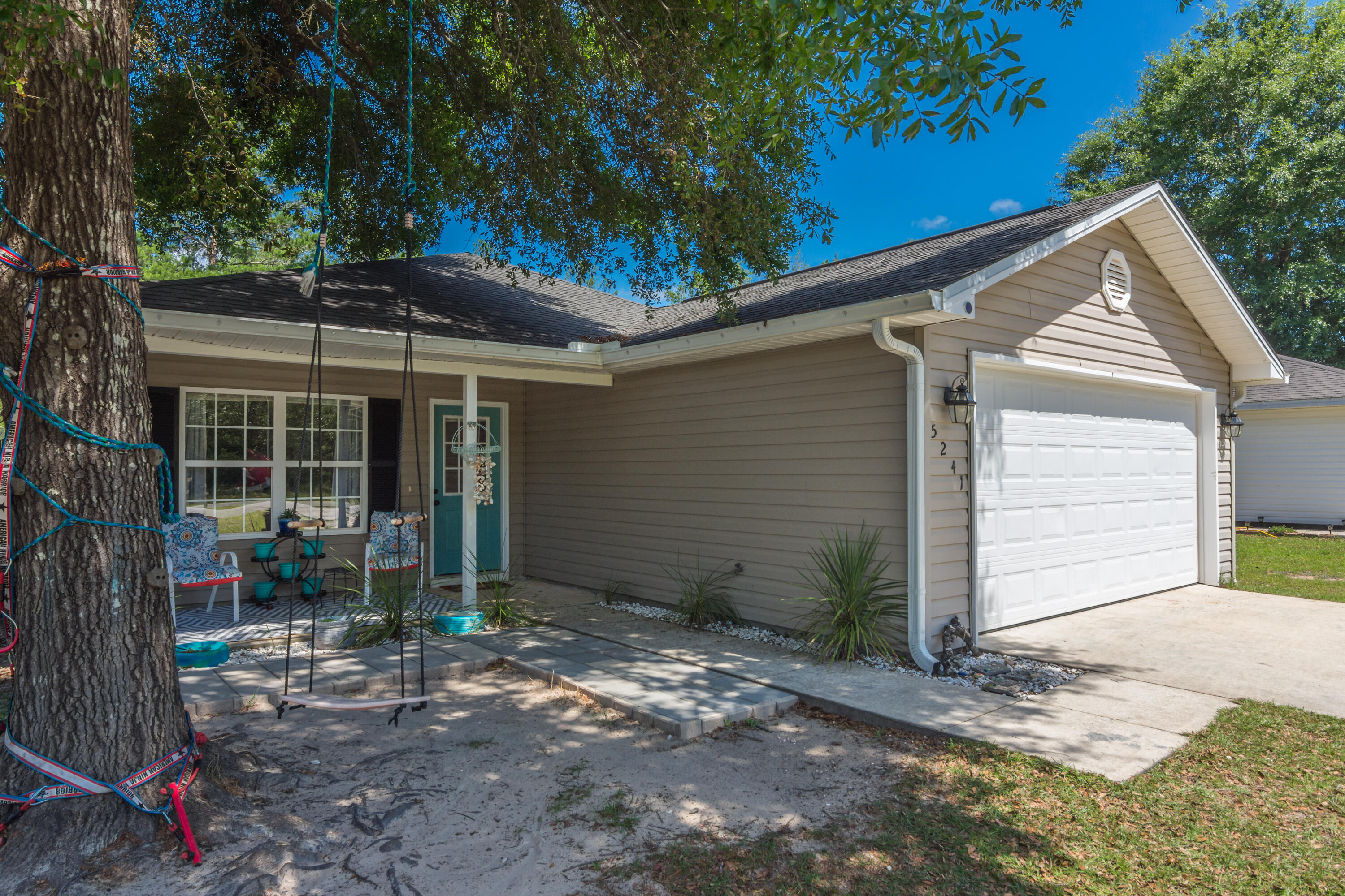 HOLLY GROVE SOUTH - Residential