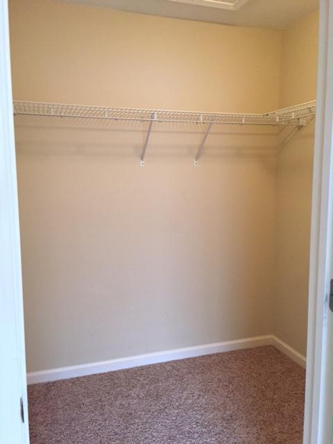 ARBOR LAKE PHASE 1 - Residential Lease