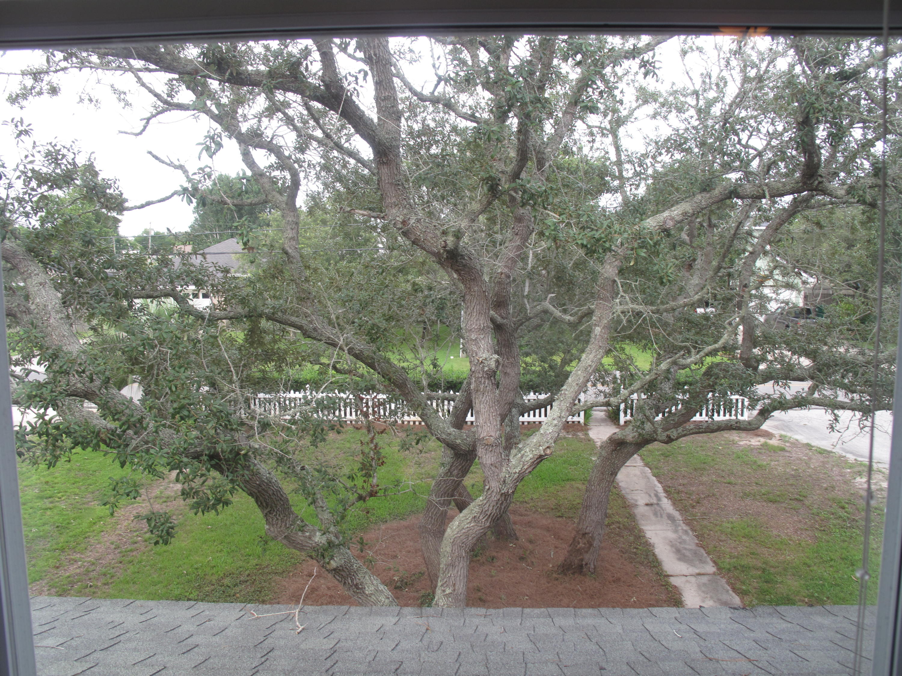 KELL-AIRE GARDENS - Residential