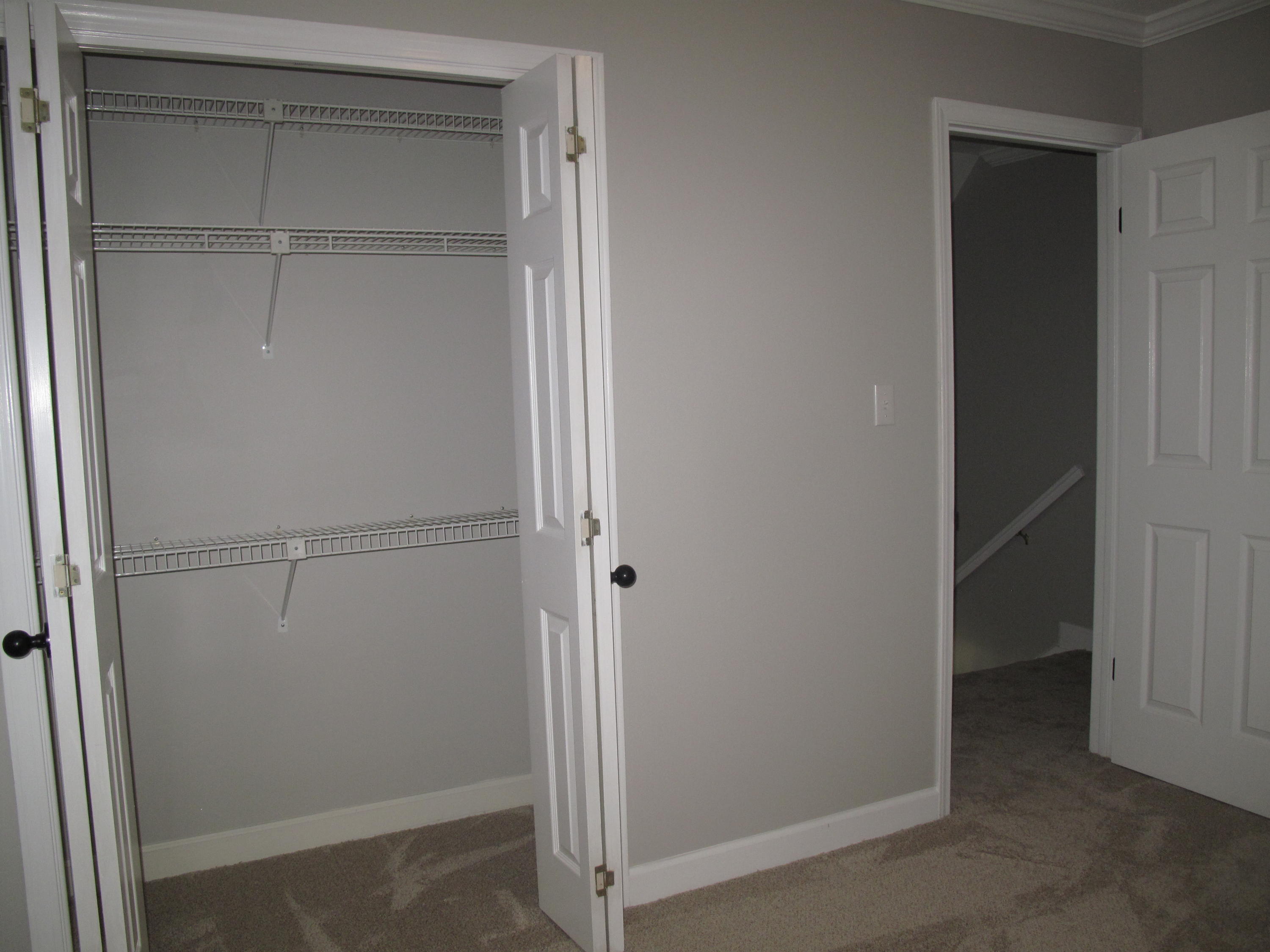 KELL-AIRE GARDENS - Residential