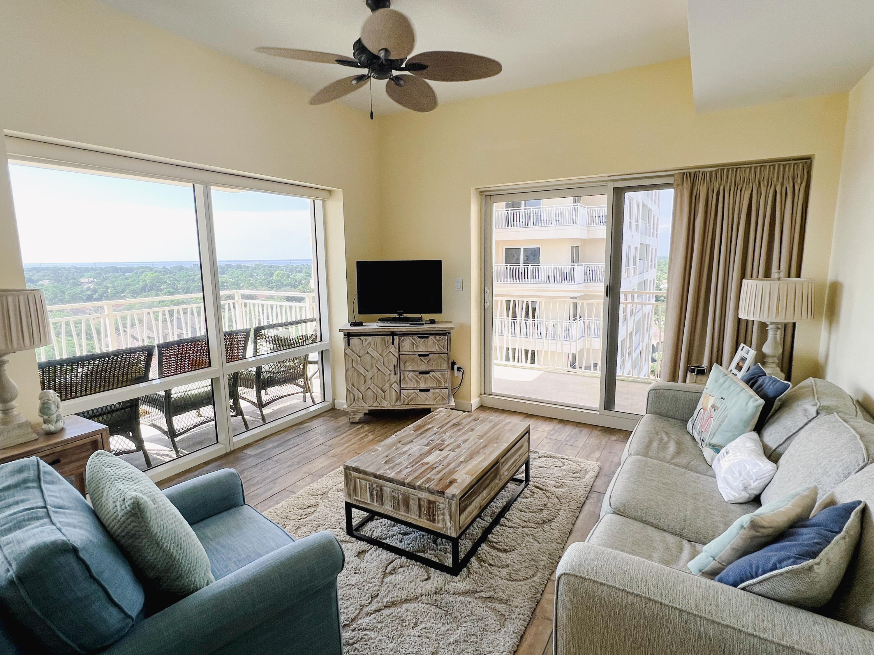 LUAU II - Residential