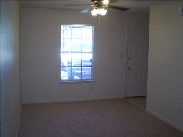 PINEHURST PARK - Residential Lease