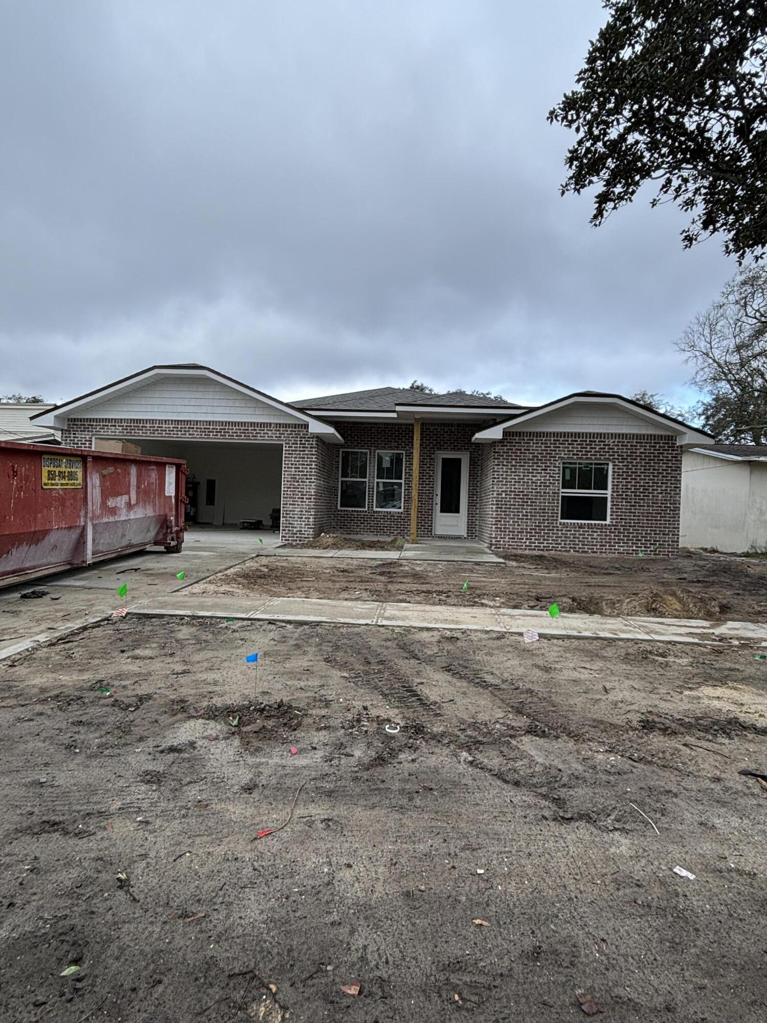 WINTHROP PLACE LOT 10 BLK 6 - Residential