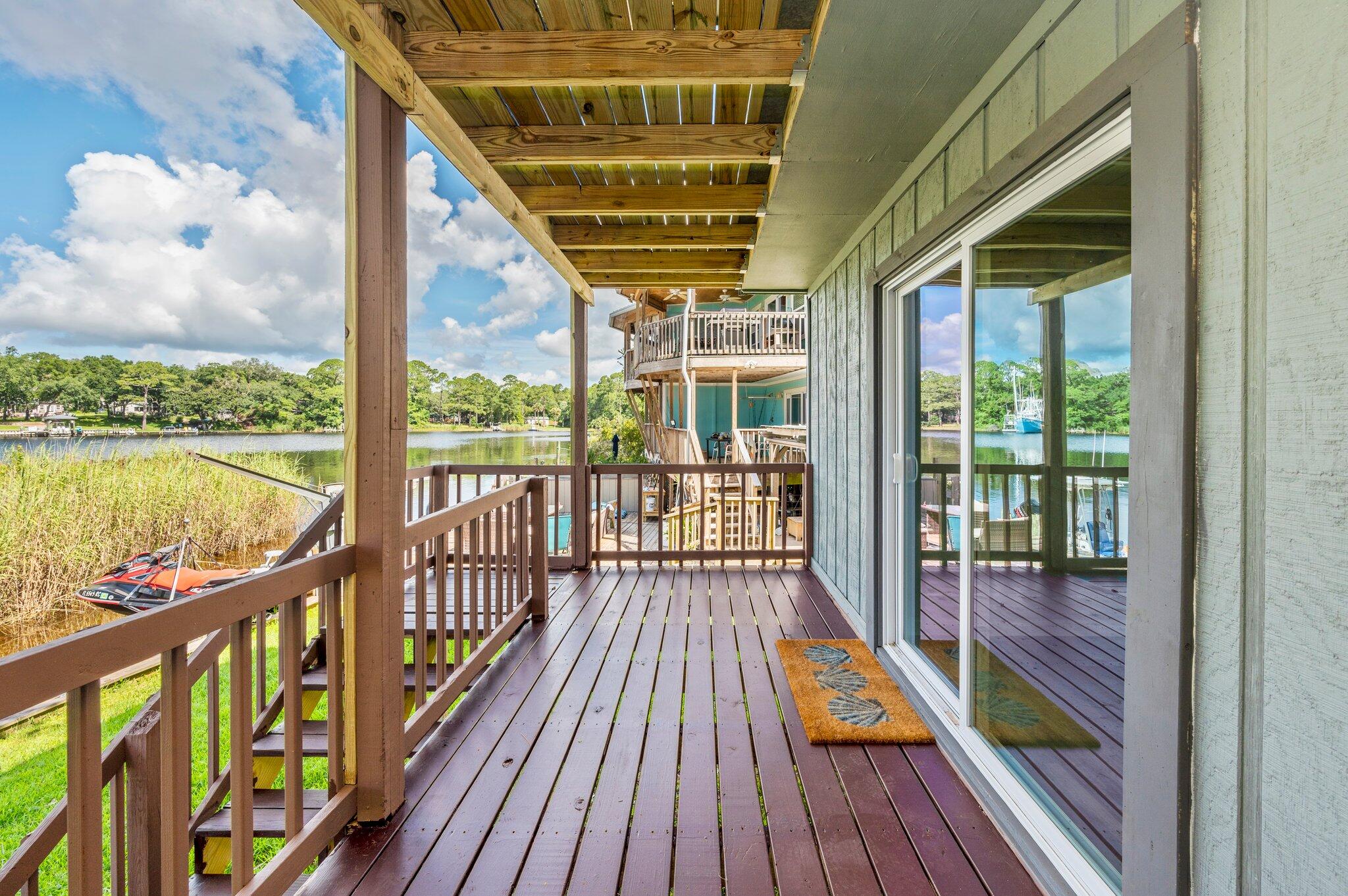 SWIFT BAYOU T/H - Residential Lease