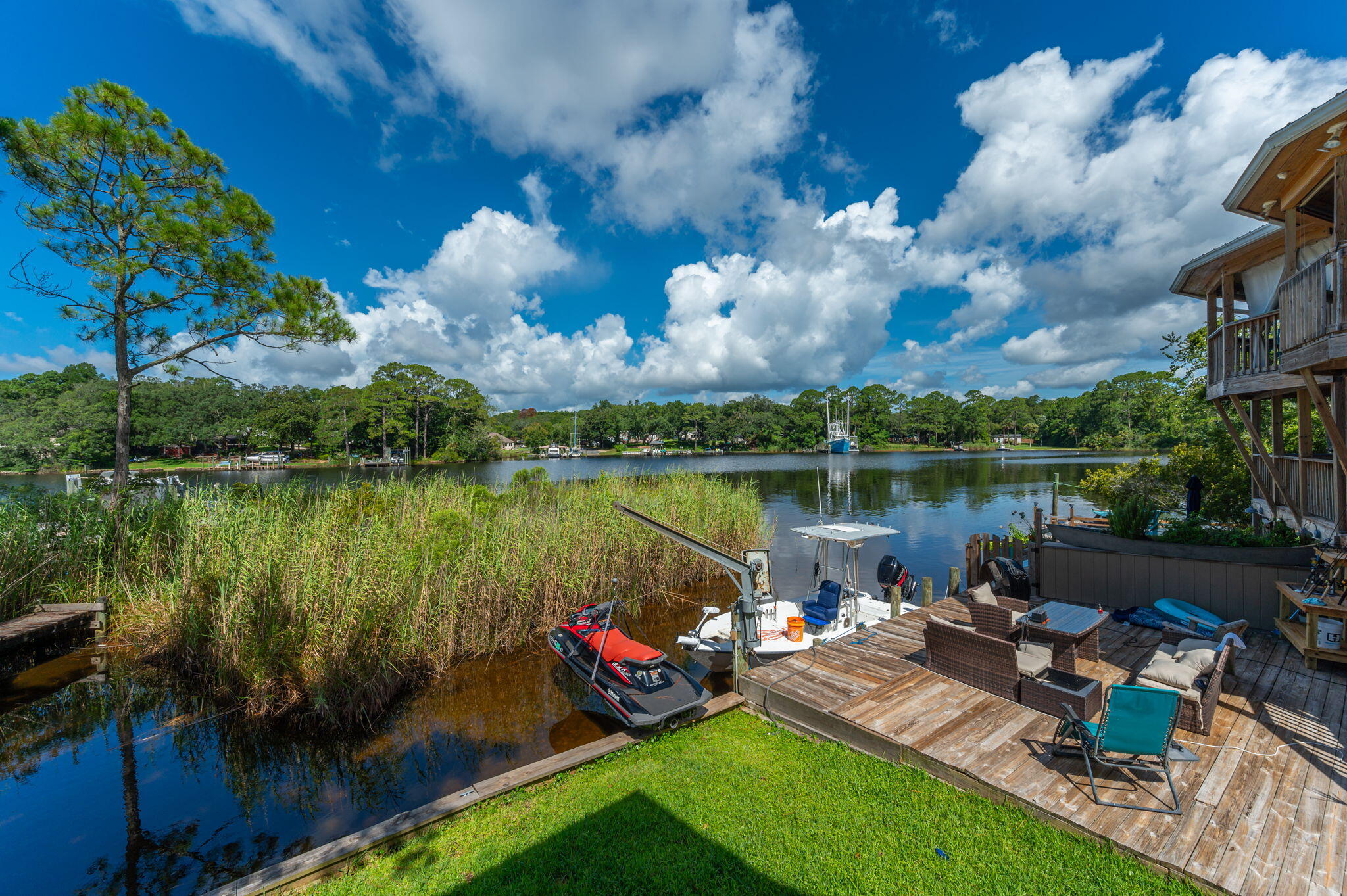 SWIFT BAYOU T/H - Residential Lease