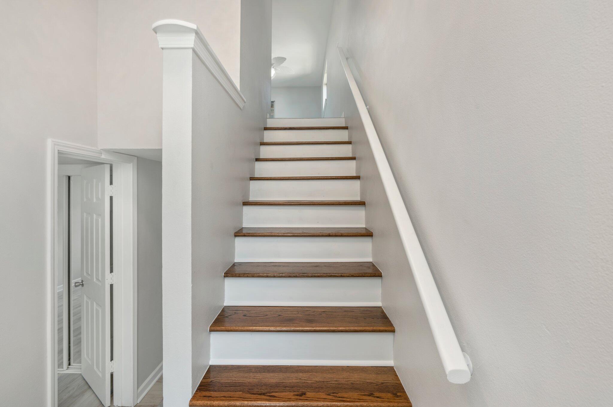 SWIFT BAYOU T/H - Residential Lease