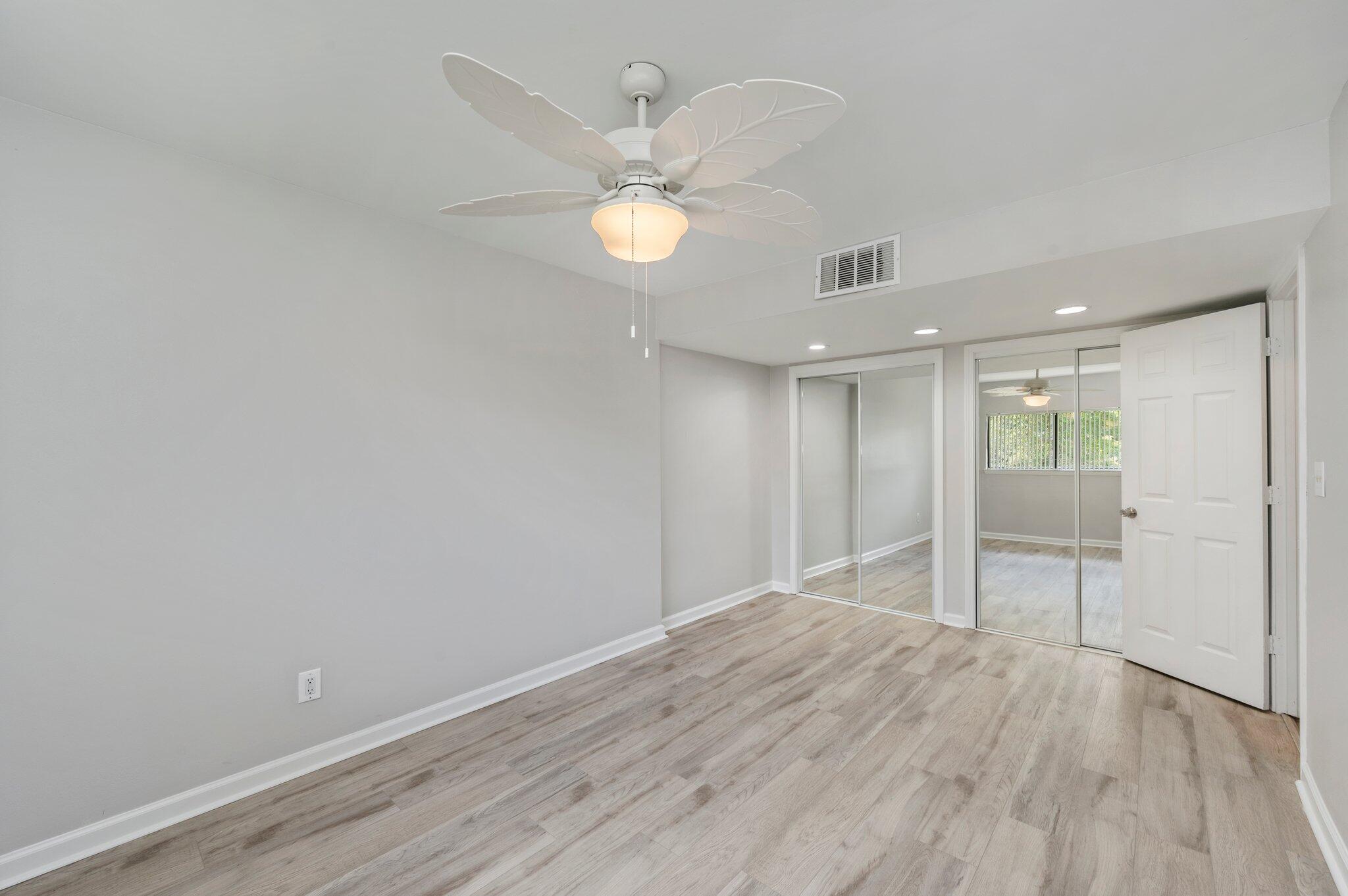 SWIFT BAYOU T/H - Residential Lease