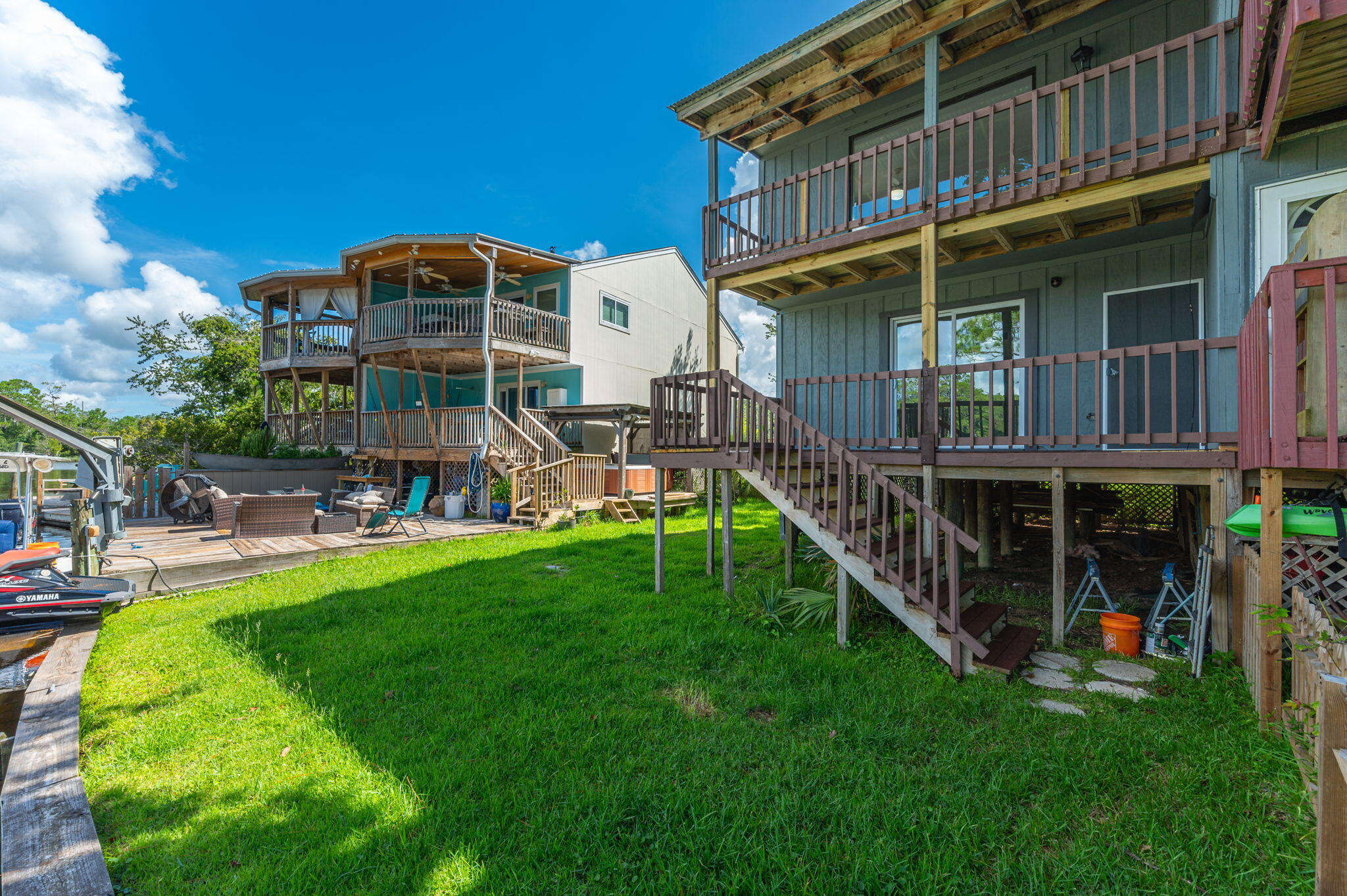 SWIFT BAYOU T/H - Residential Lease