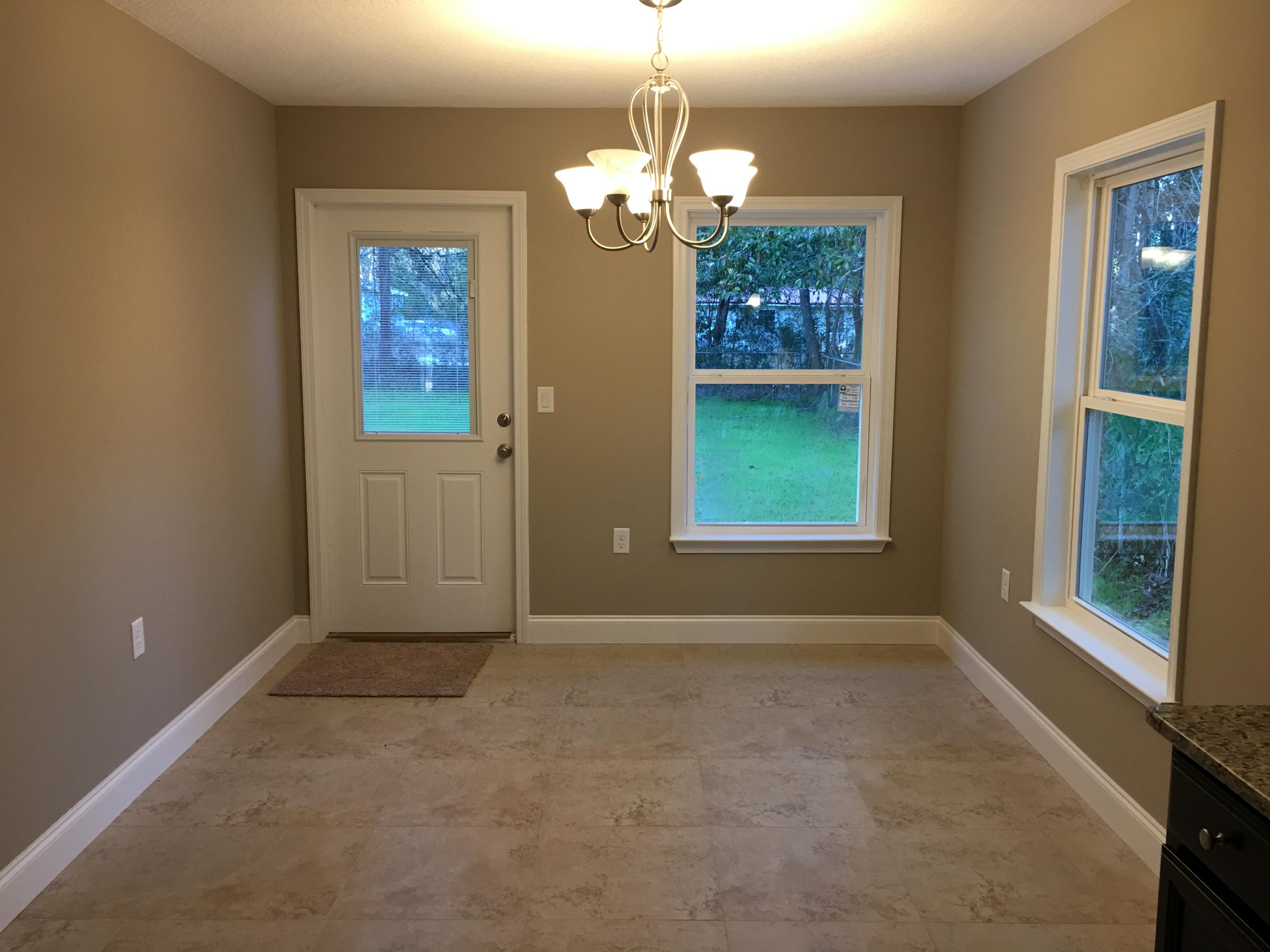 CRESTVIEW - Residential